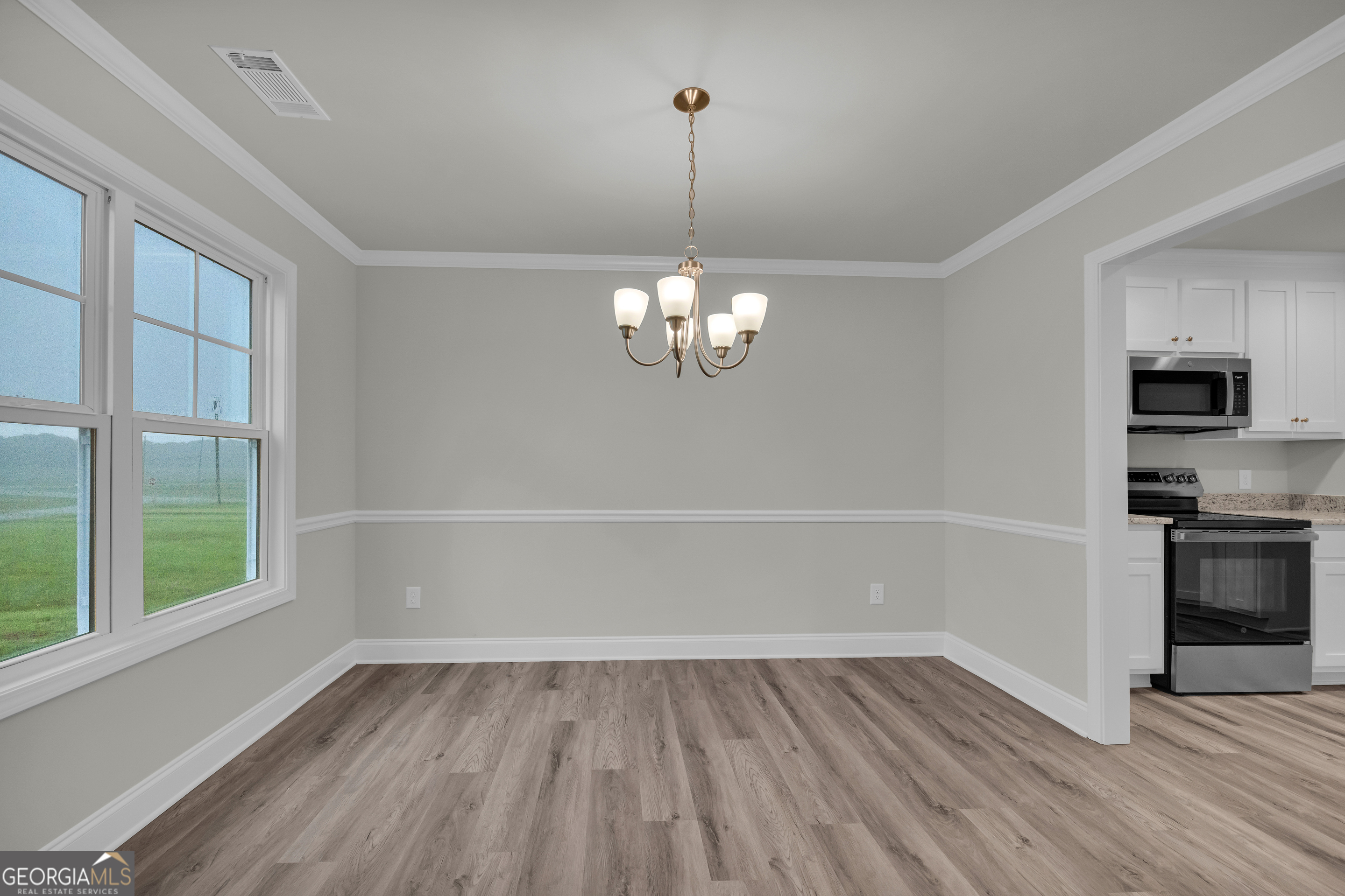 35 Sewell Road Property Photo 11