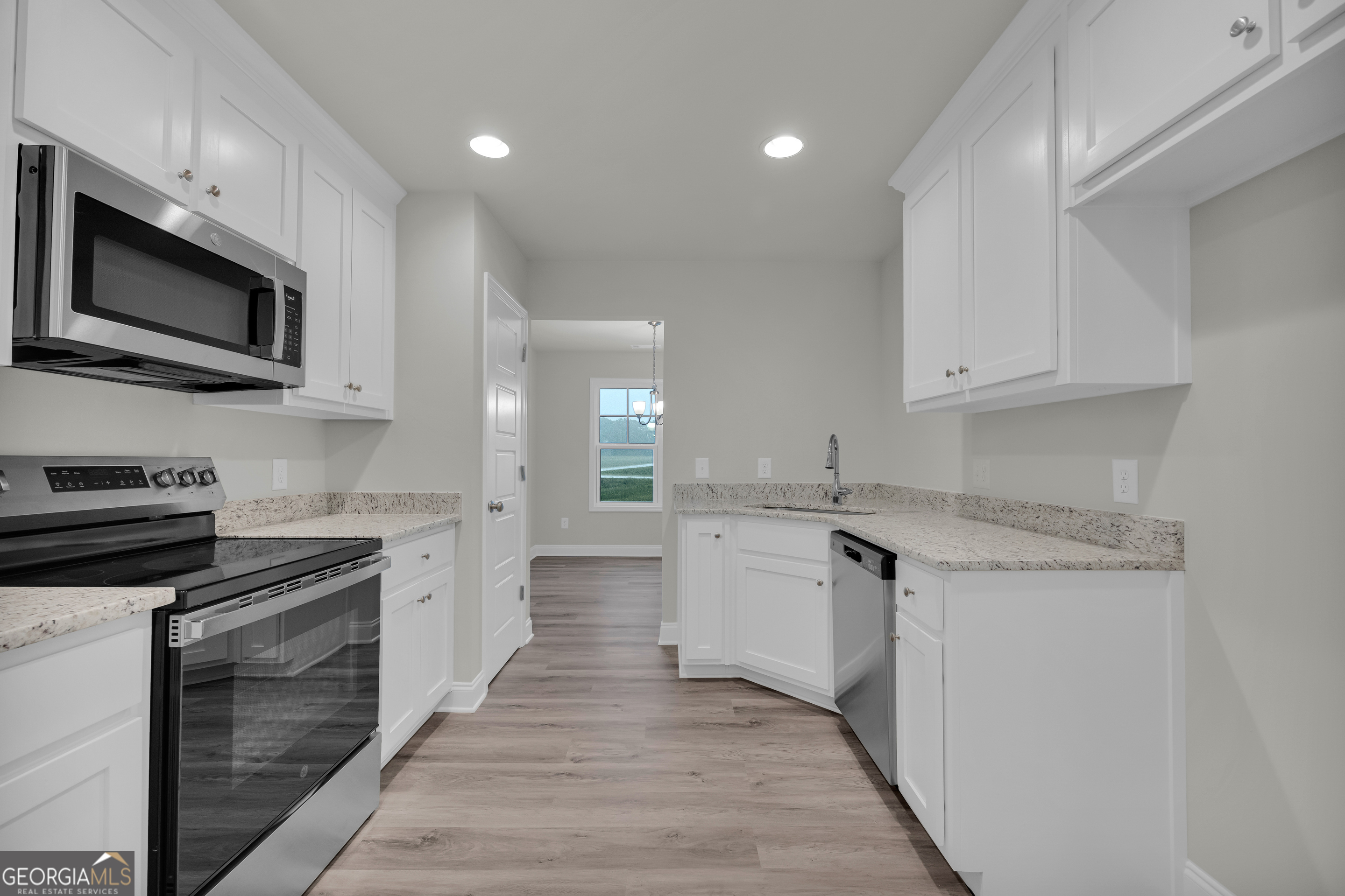 35 Sewell Road Property Photo 15