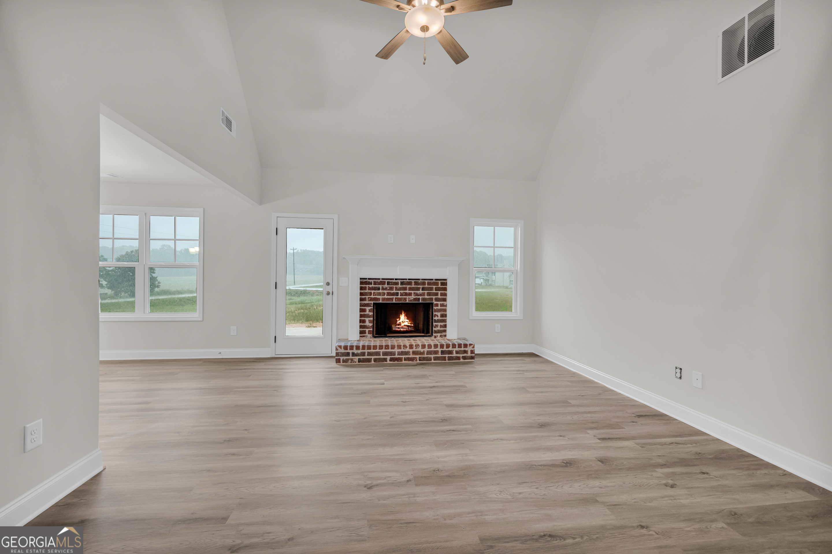 35 Sewell Road Property Photo 28