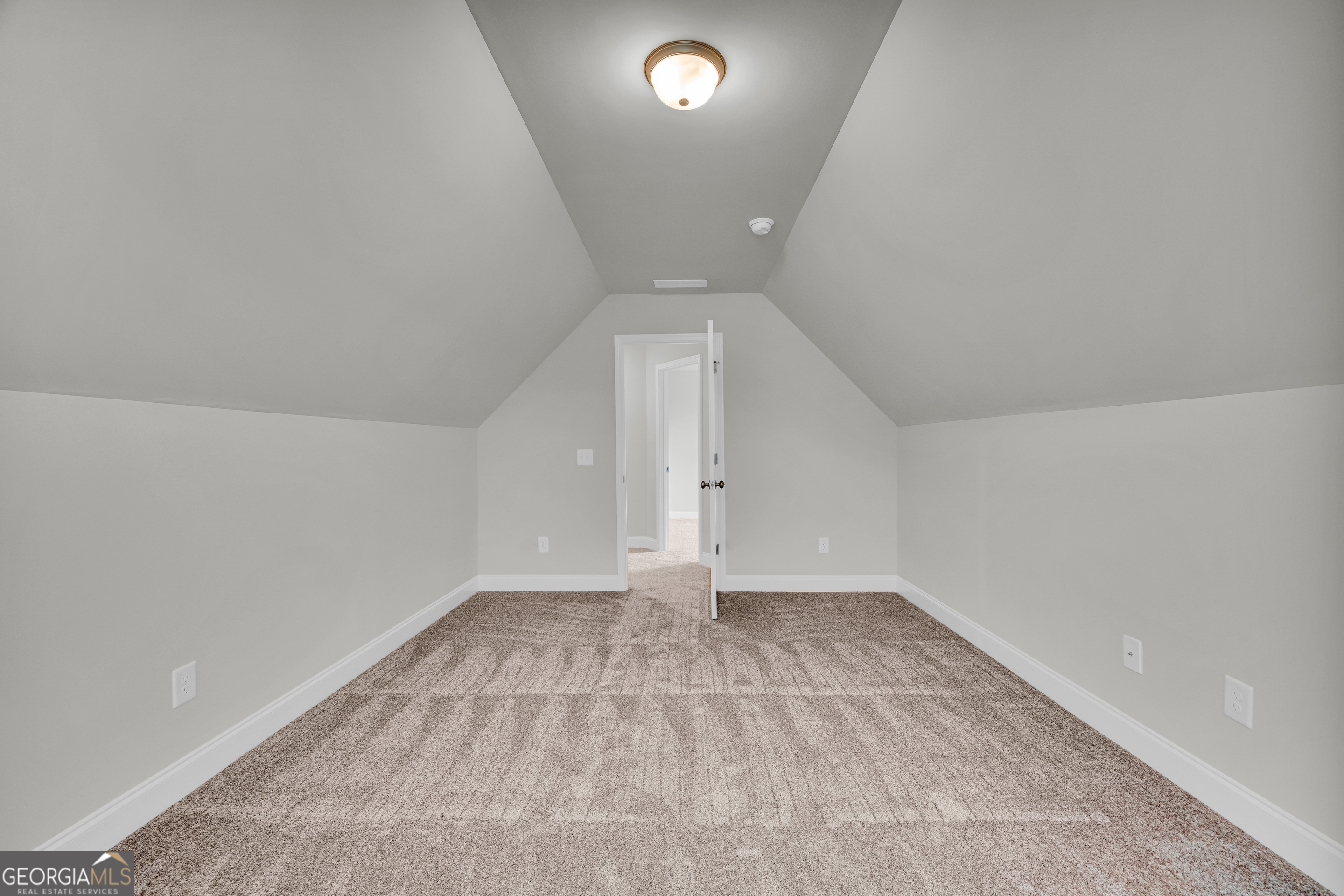 35 Sewell Road Property Photo 53