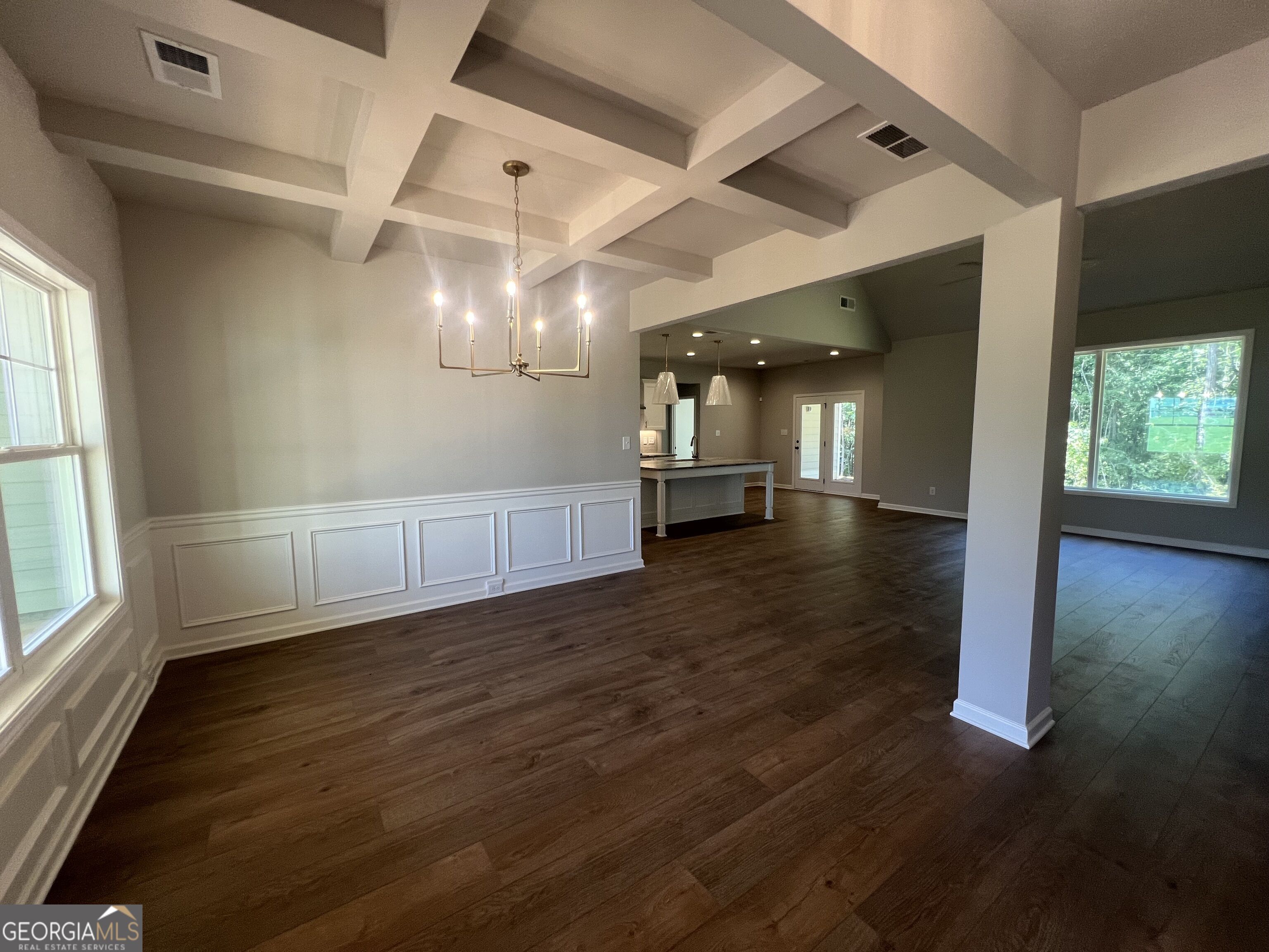61 Root Drive # 18 Property Photo 5