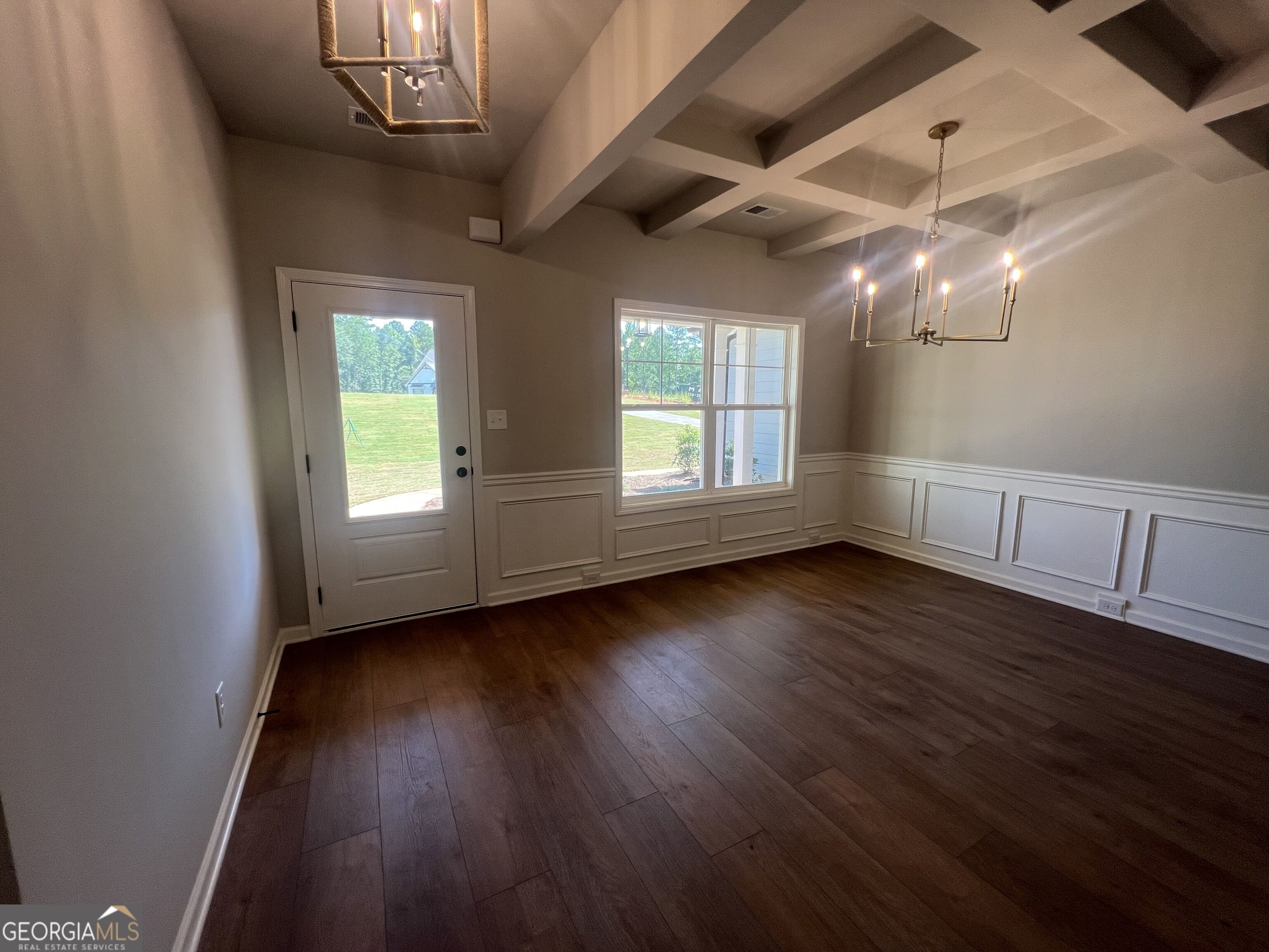 61 Root Drive # 18 Property Photo 6