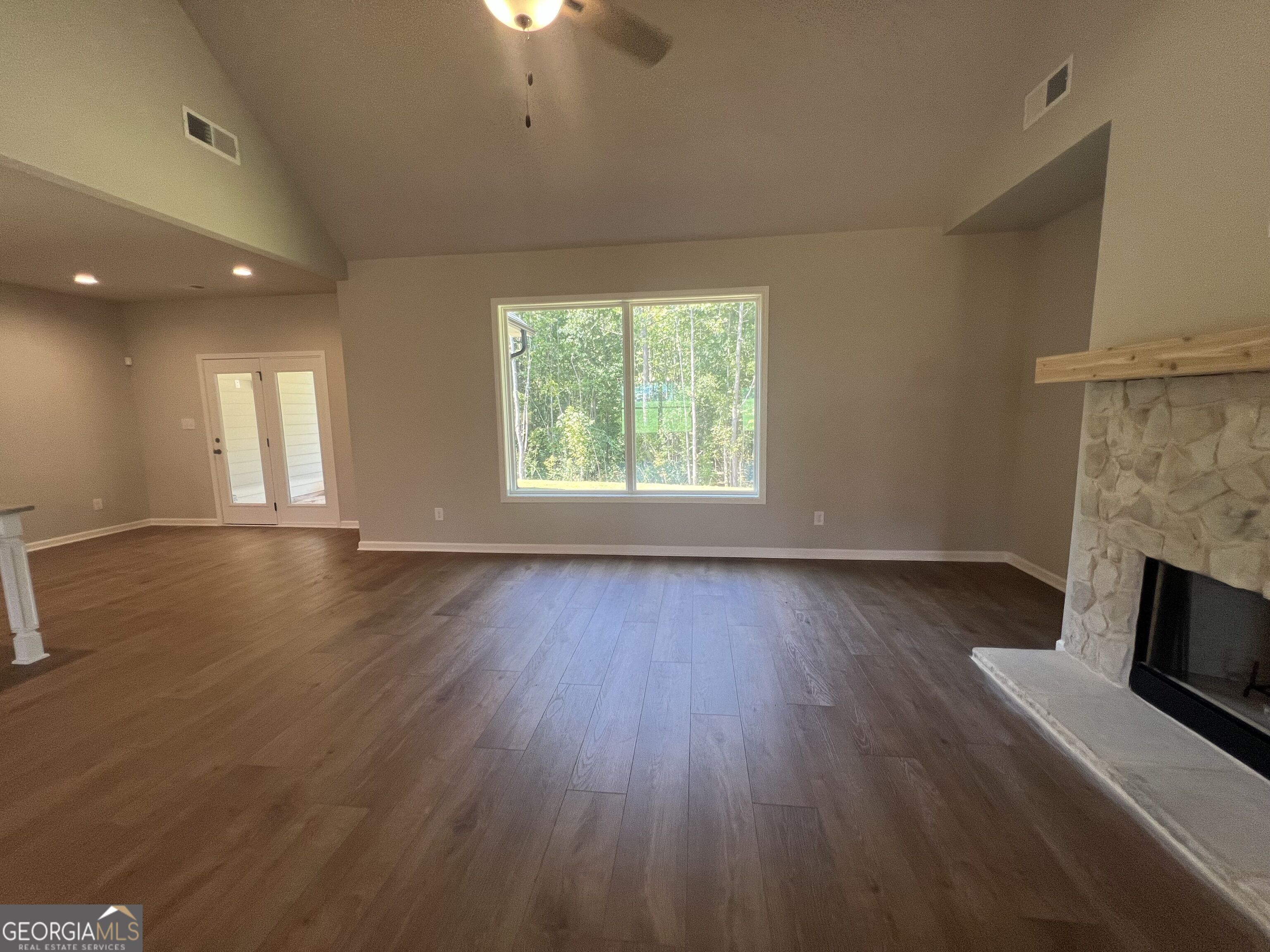 61 Root Drive # 18 Property Photo 11