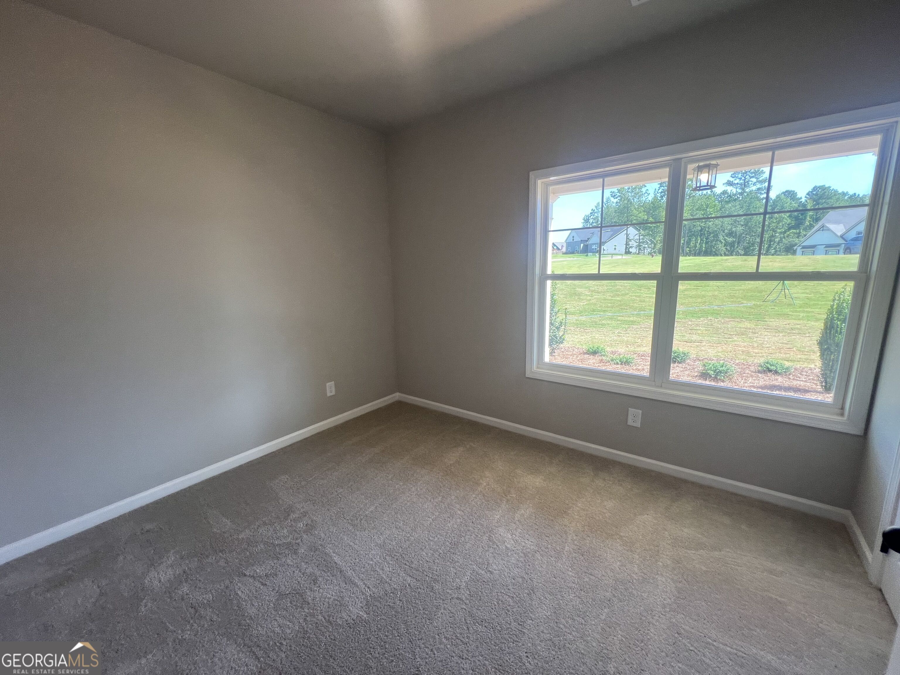 61 Root Drive # 18 Property Photo 22