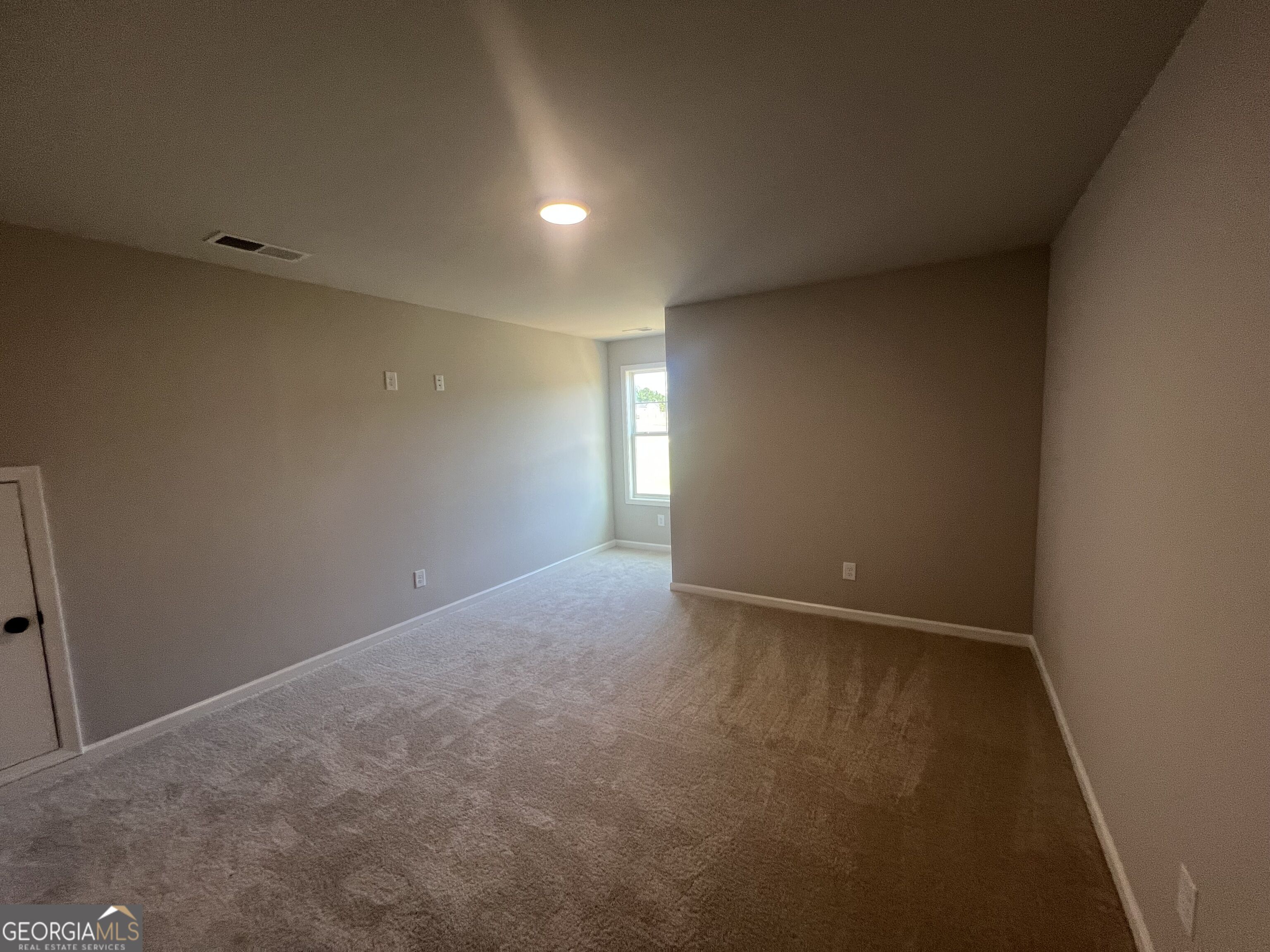 61 Root Drive # 18 Property Photo 30
