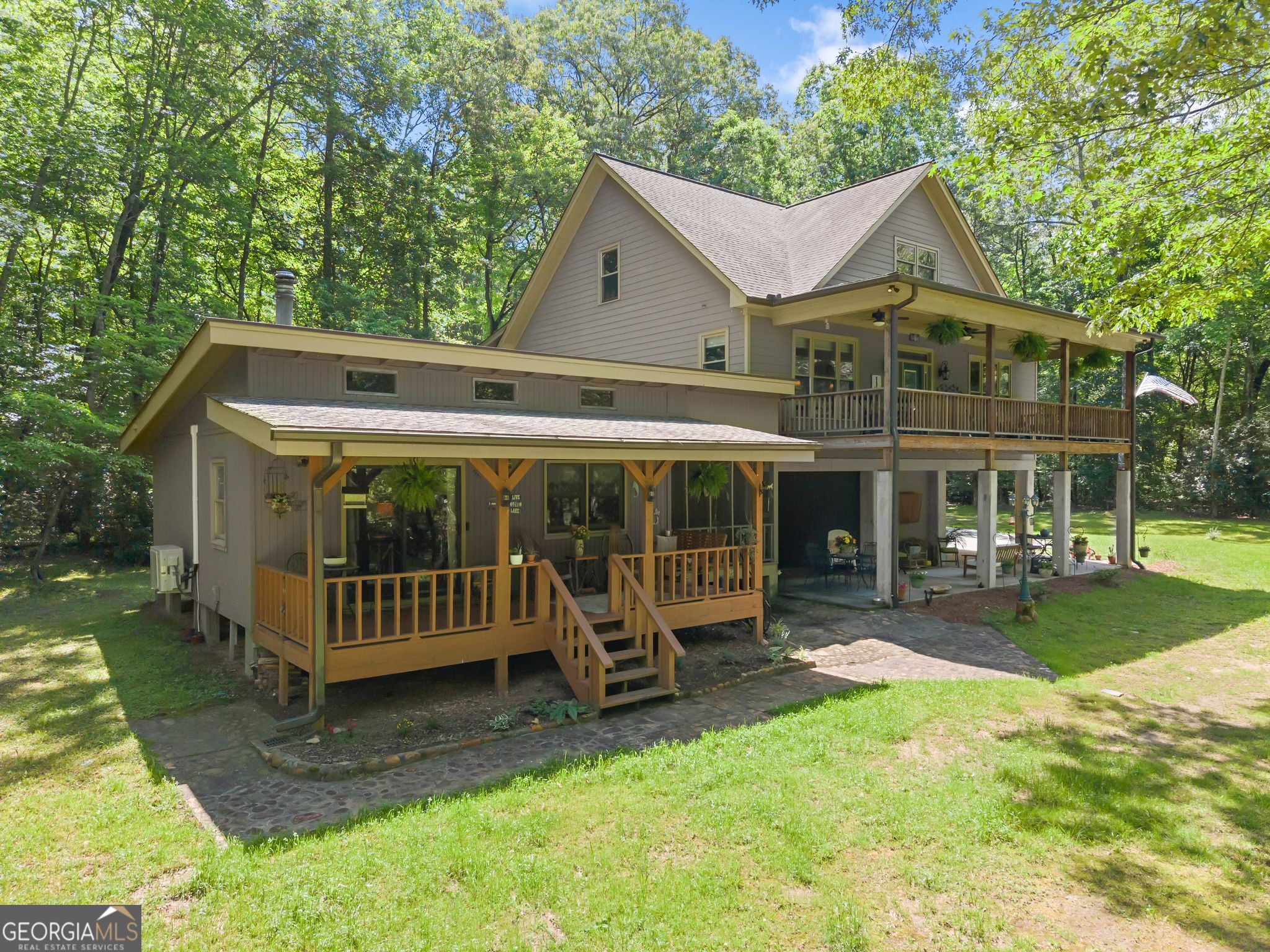 1088 Little Hawk Road Property Photo 1