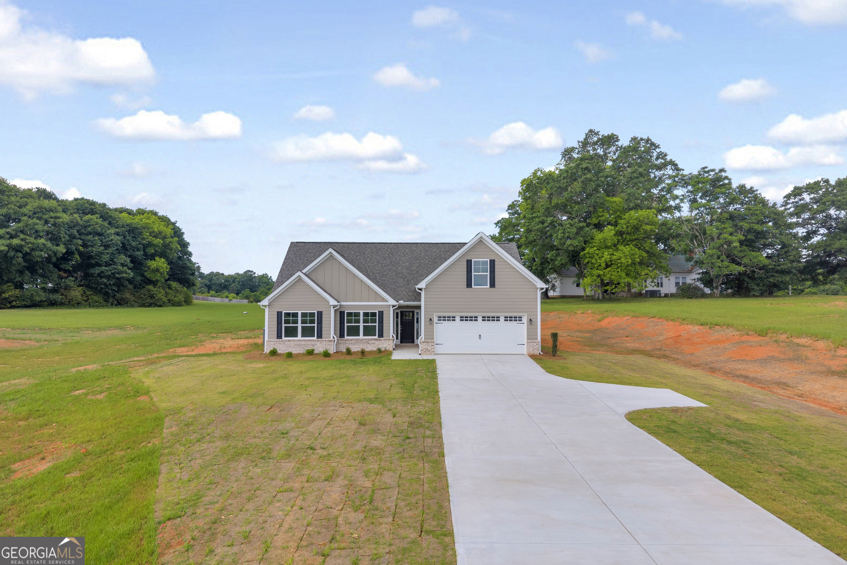 1347 S Fairview Road Property Photo 1