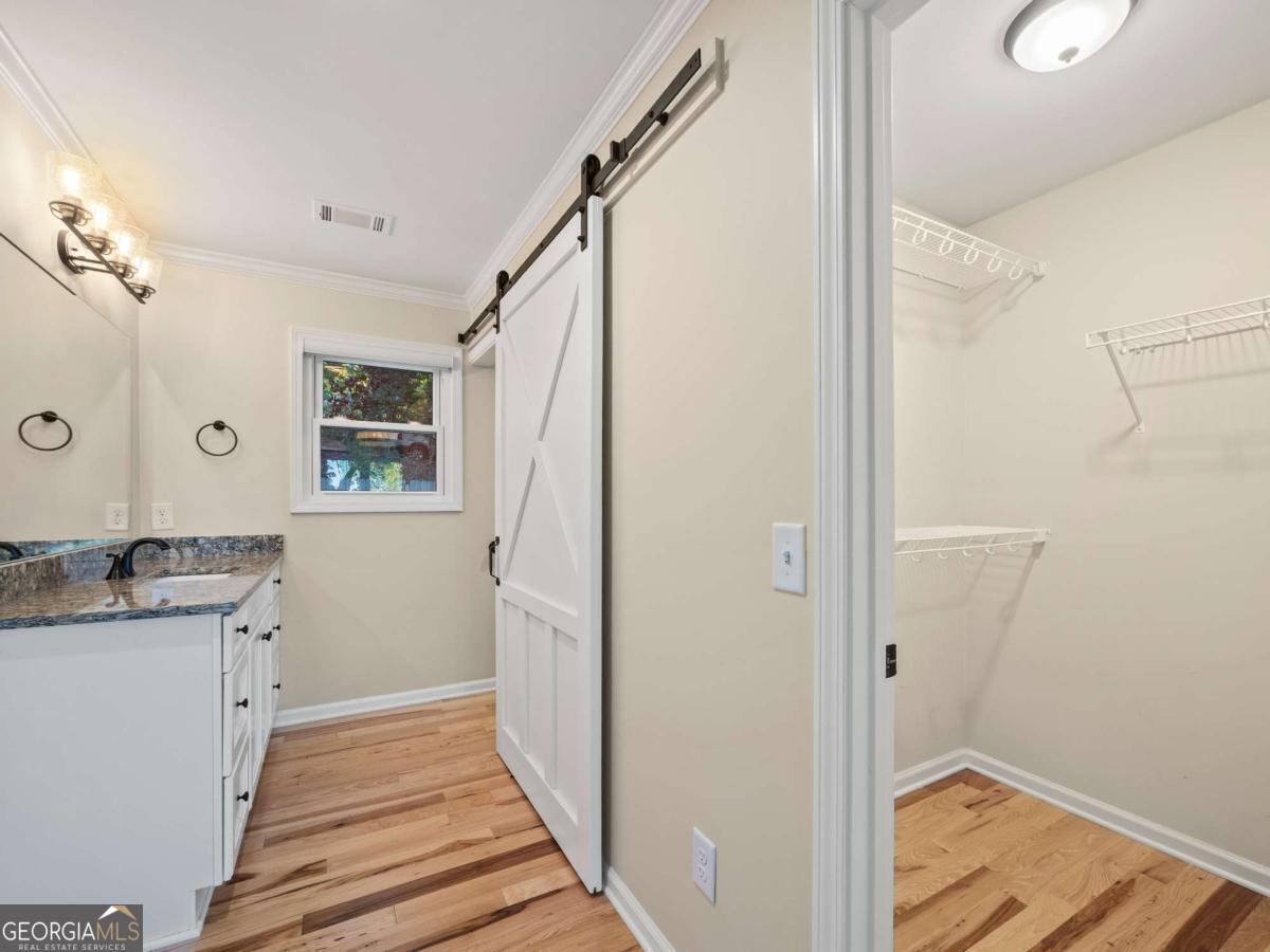 6185 Timberidge Drive Property Photo 14