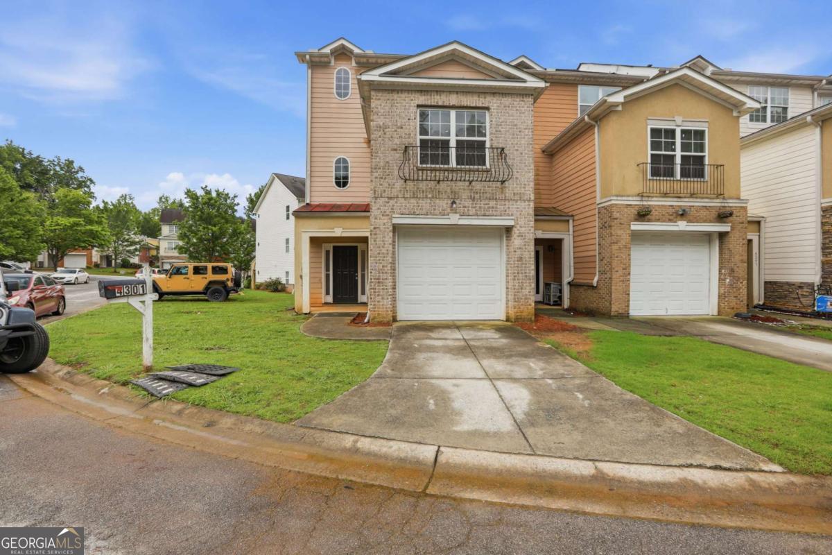 4301 Notting Hill Drive Sw Property Photo 1