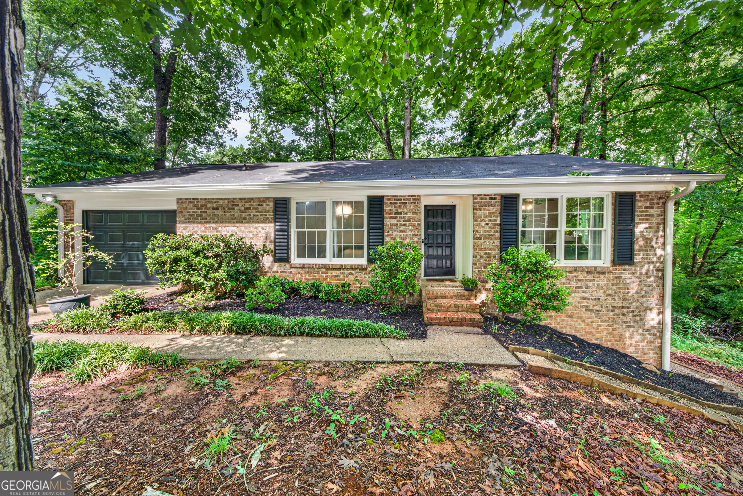 197 Crossbow Circle Property Photo 1