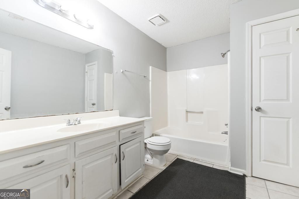 252 N Wesleyan Circle Property Photo 34