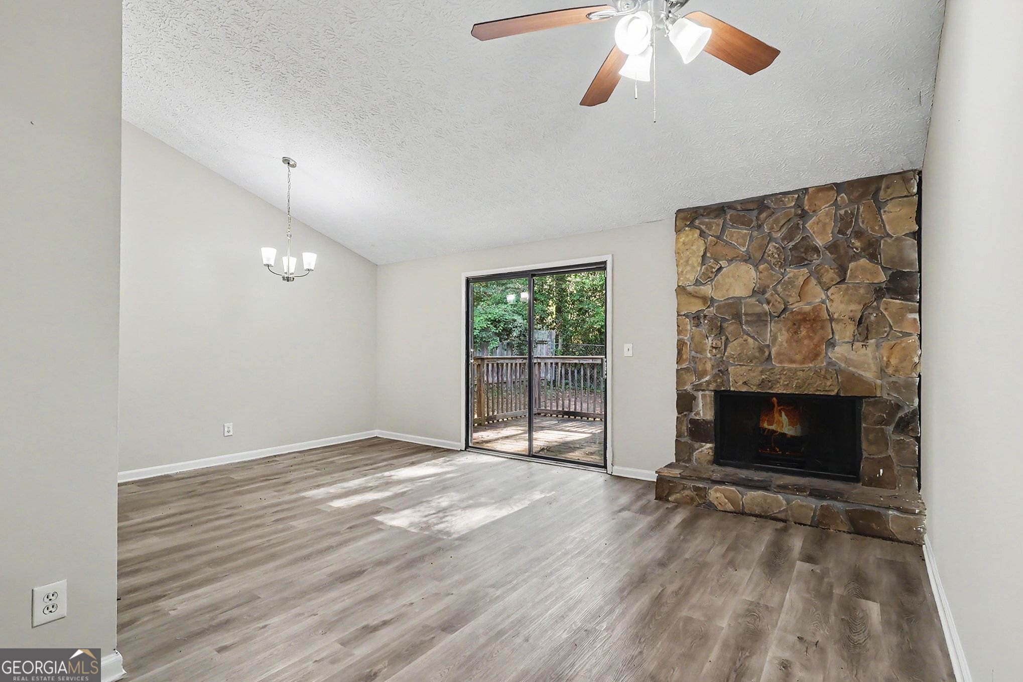 2196 Scarbrough Drive Property Photo 9