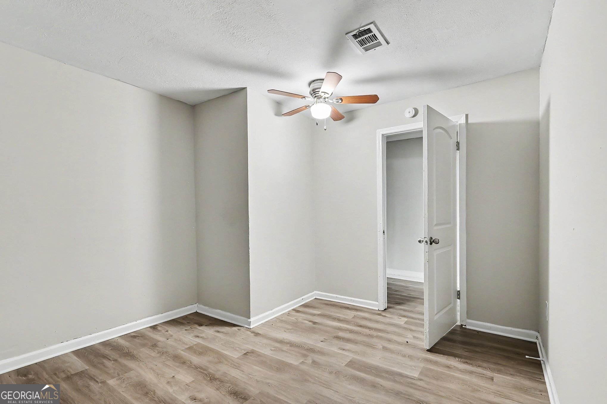 2196 Scarbrough Drive Property Photo 12