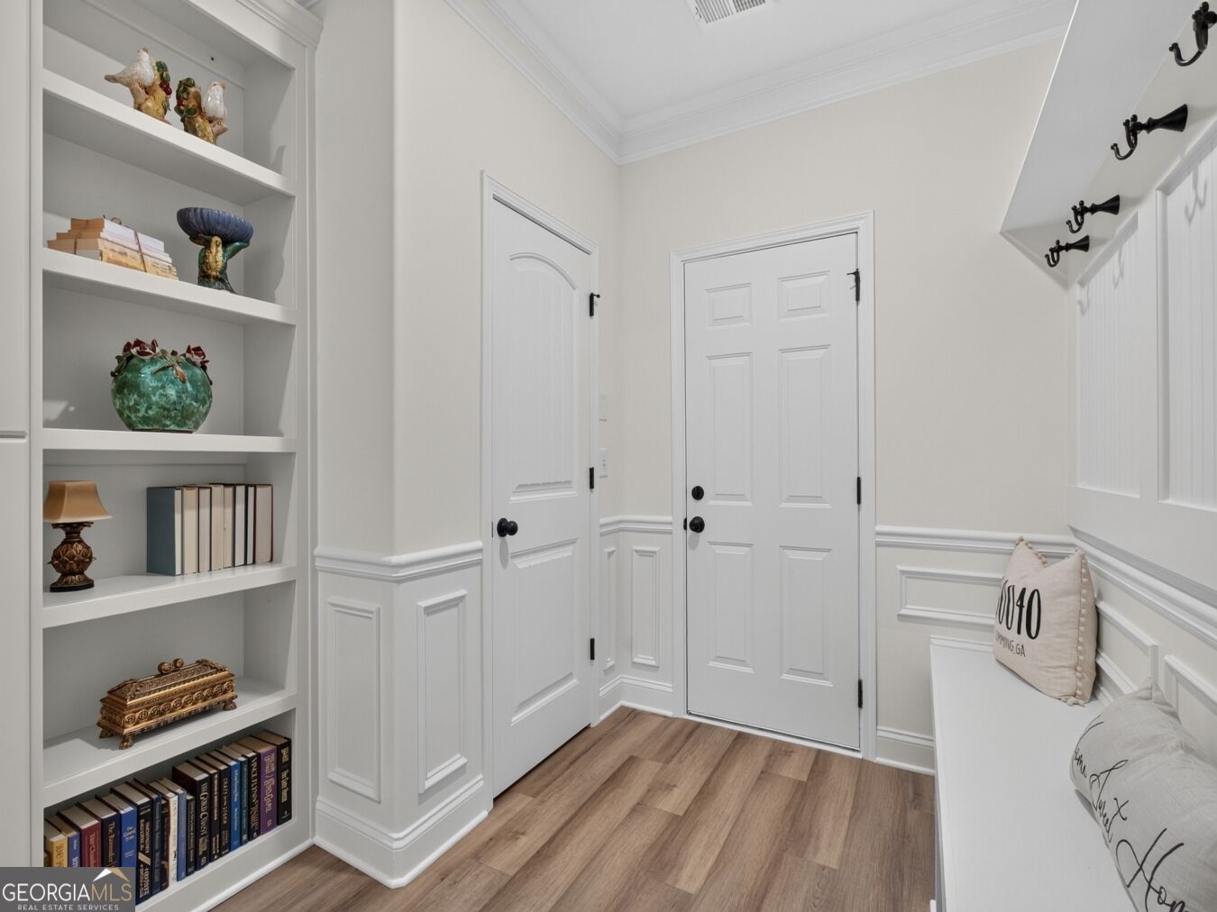 5050 Savannah Run Property Photo 19