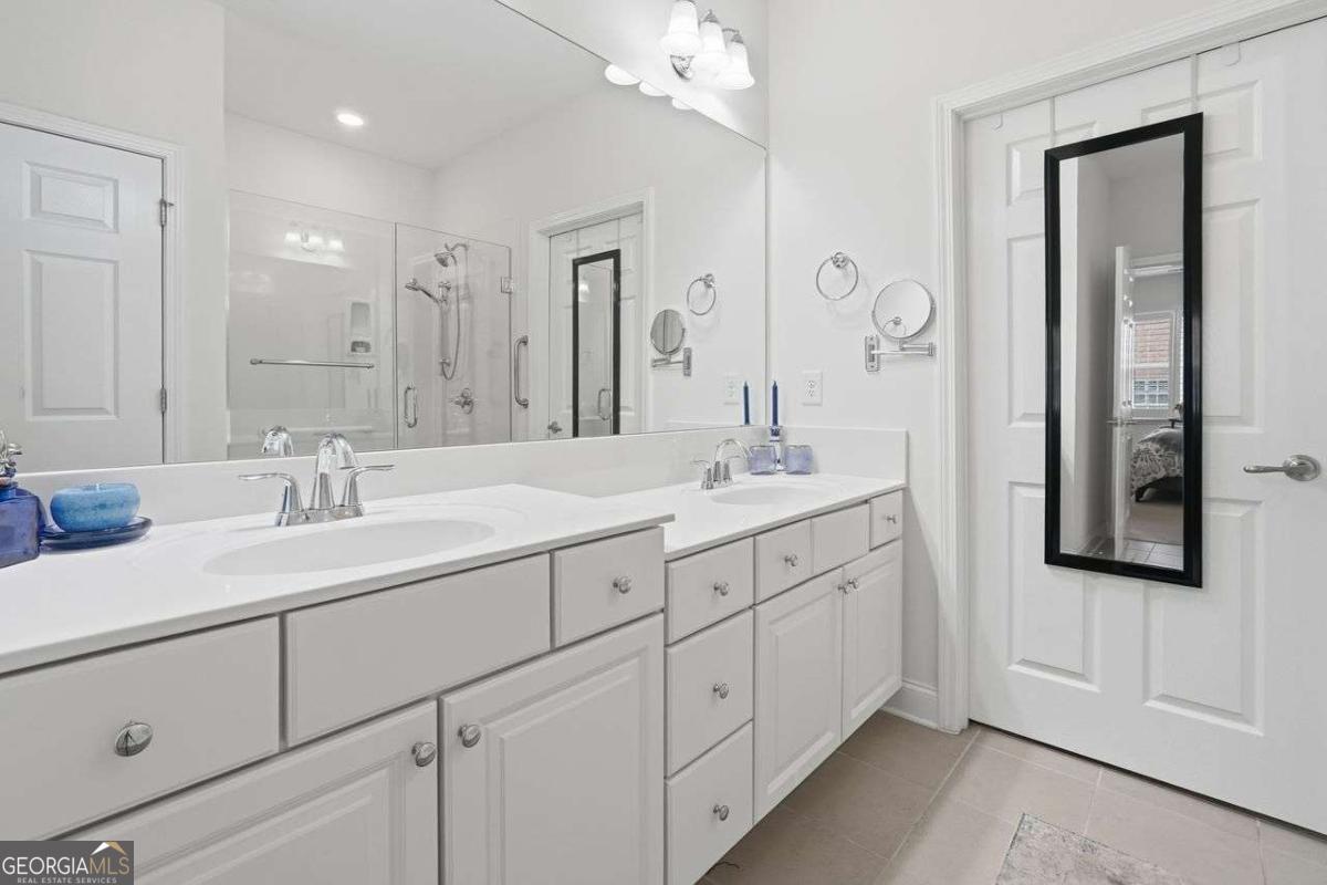 3328 Tree Ridge Court Property Photo 28