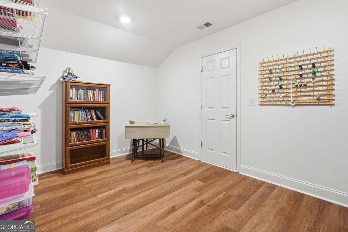 3328 Tree Ridge Court Property Photo 31