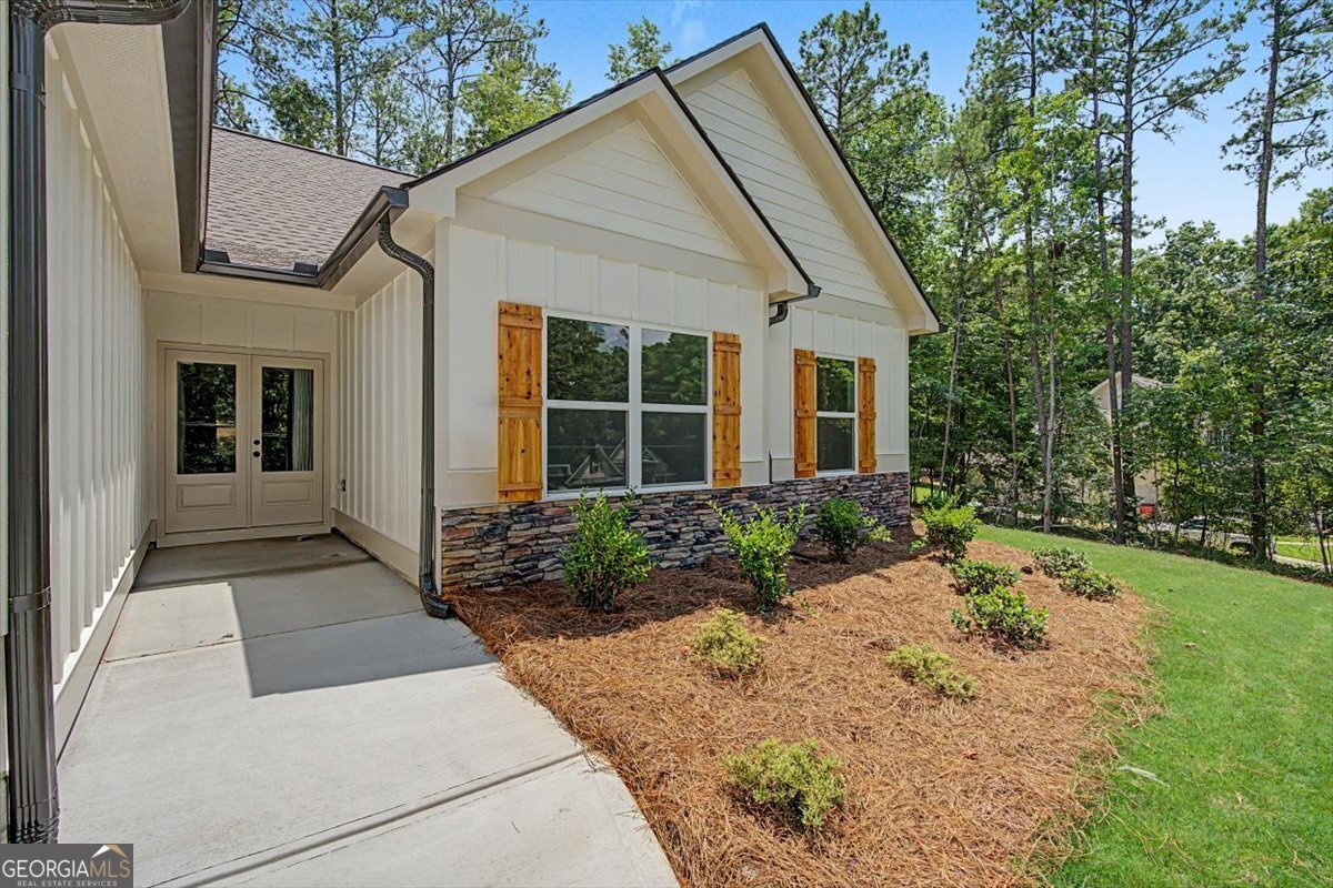 3312 Lakeview Parkway Property Photo 7