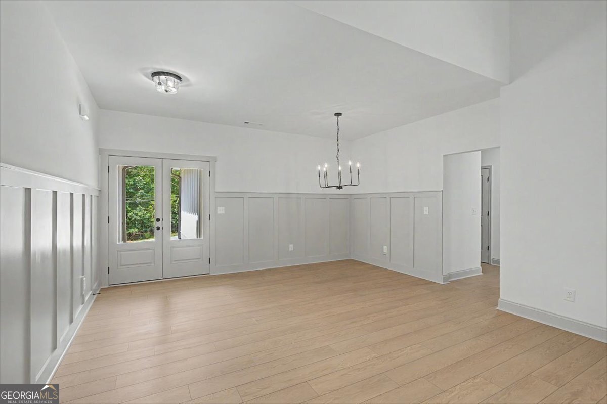 3312 Lakeview Parkway Property Photo 10