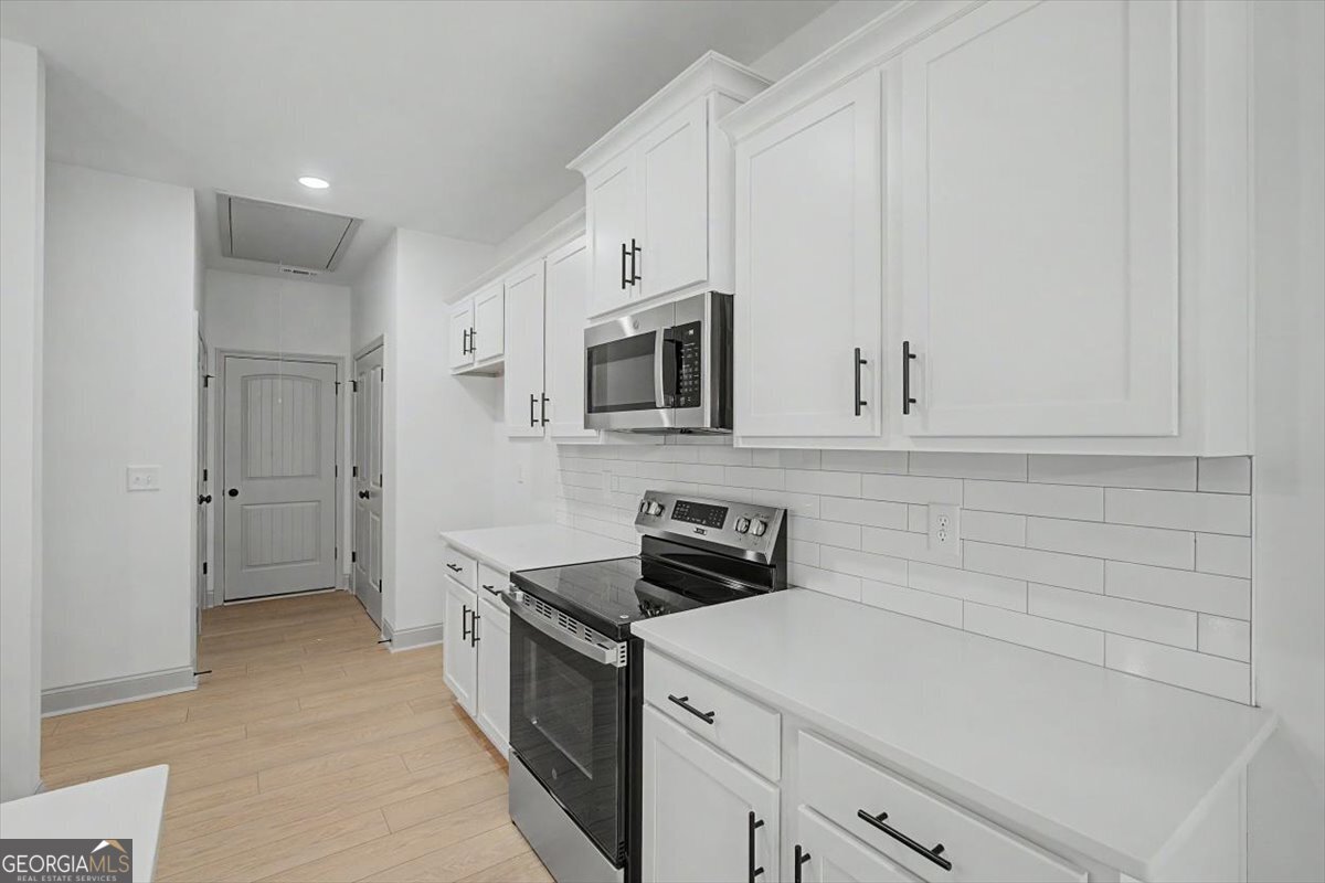 3312 Lakeview Parkway Property Photo 19