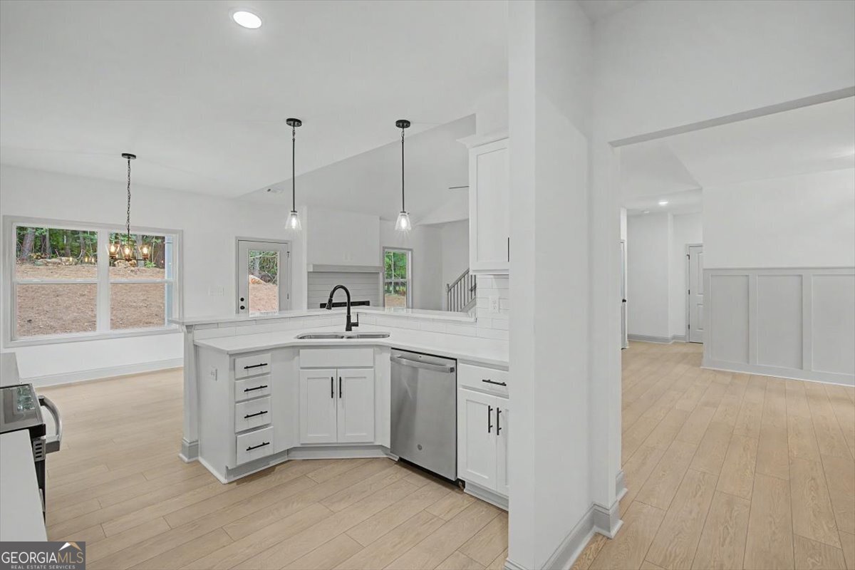 3312 Lakeview Parkway Property Photo 21