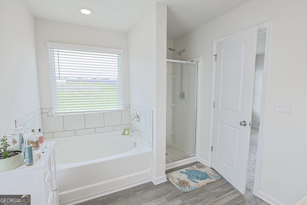 84 Regent Park Property Photo 18
