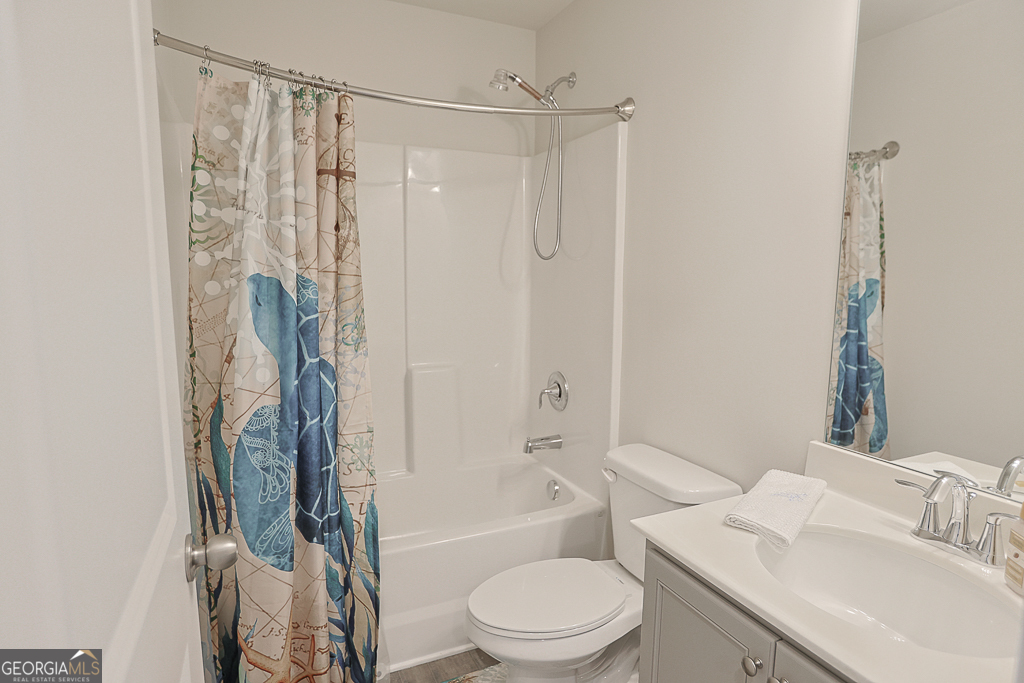 84 Regent Park Property Photo 24