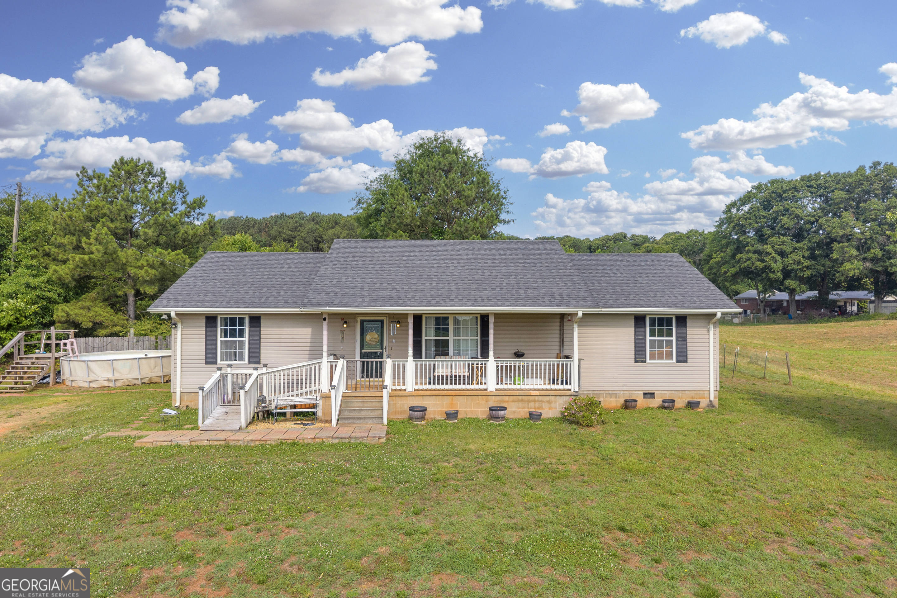 156 Shirley Road Property Photo 1
