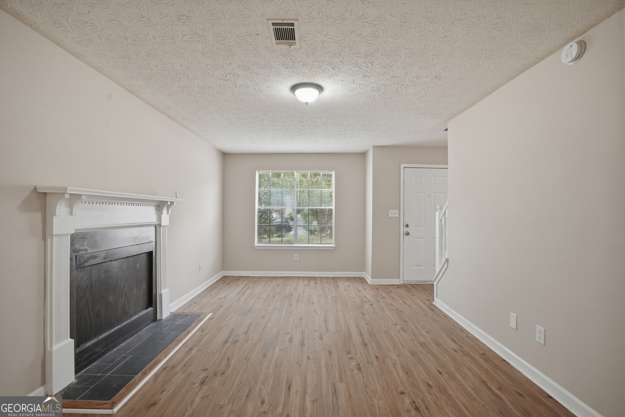 498 Brookfield Way Property Photo 5