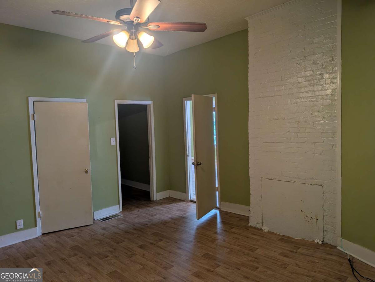 1730 Spring Street Ne Property Photo 5