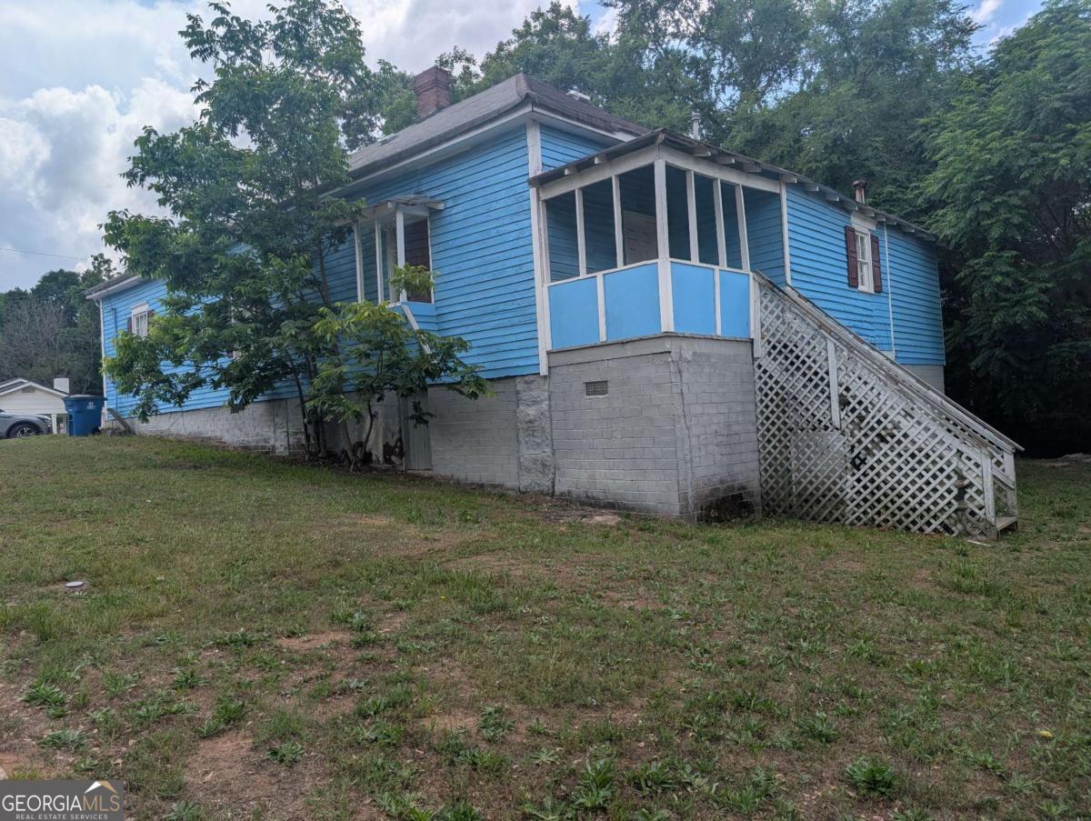 1730 Spring Street Ne Property Photo 7