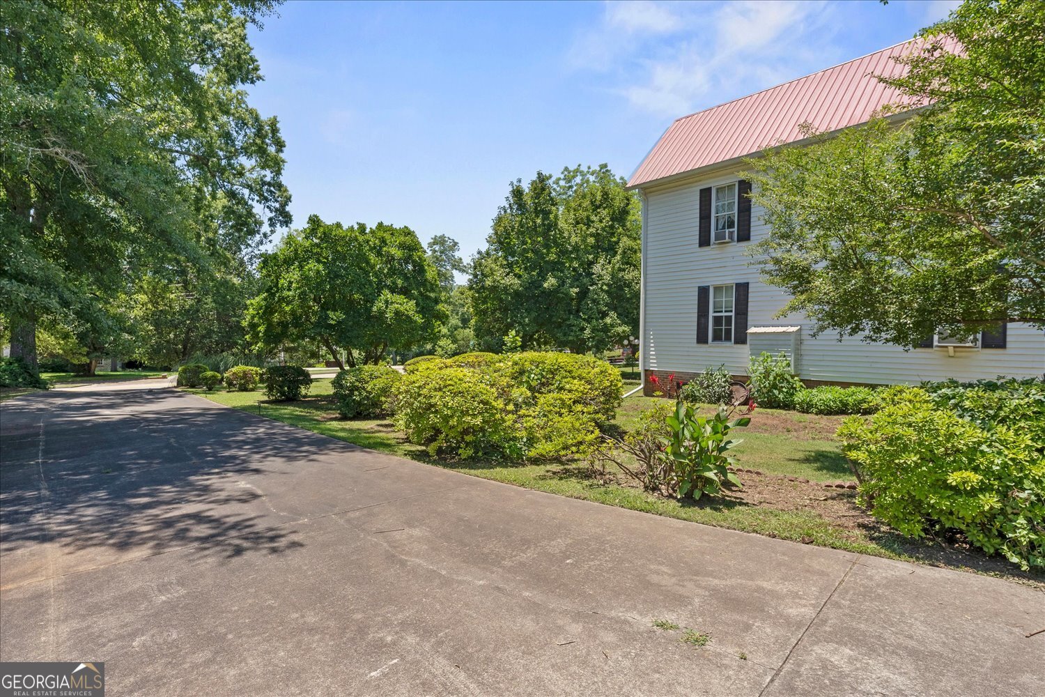 503 E Robert Toombs Avenue Property Photo 38