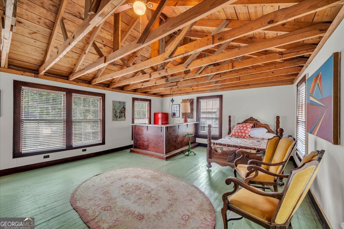 315 Second Street Property Photo 4