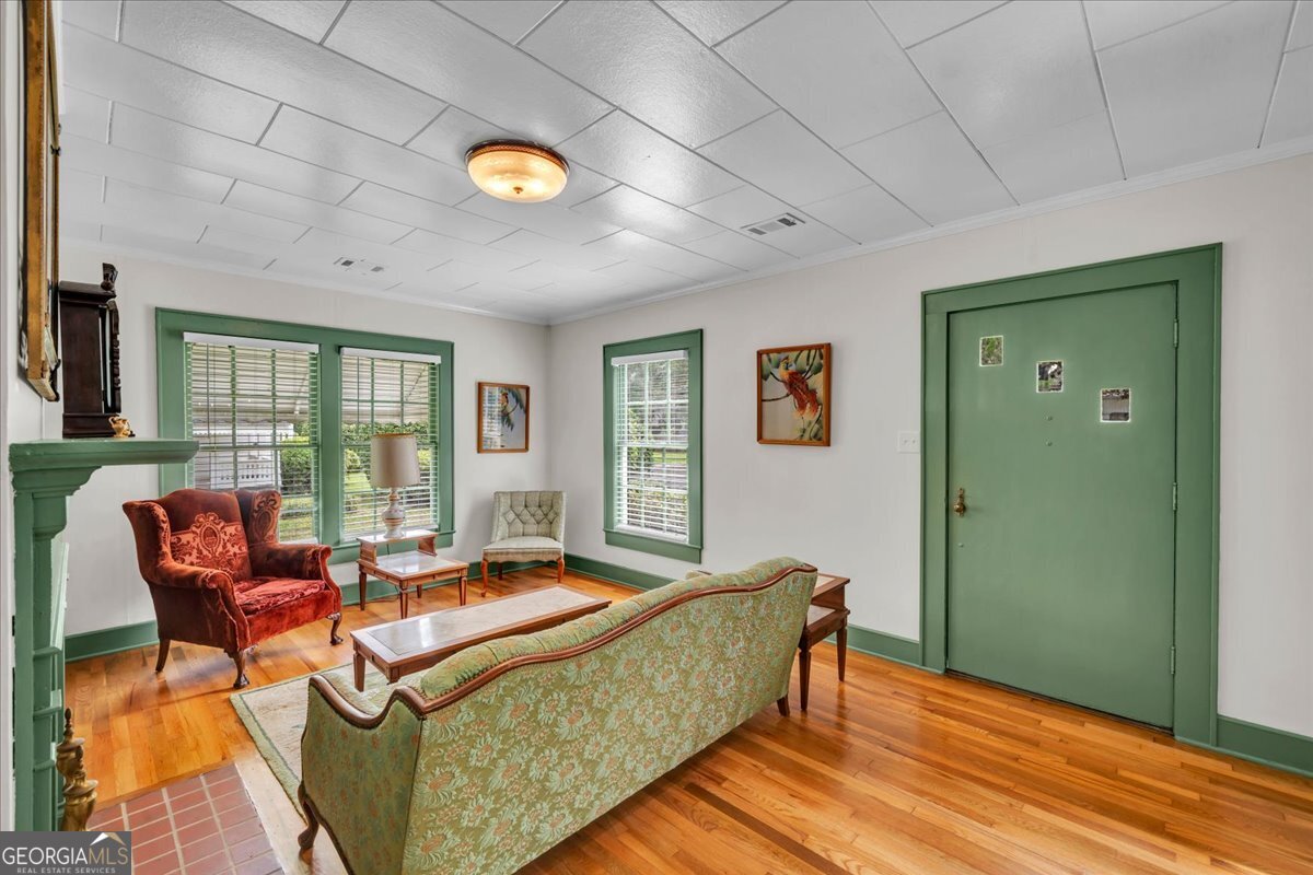 315 Second Street Property Photo 6