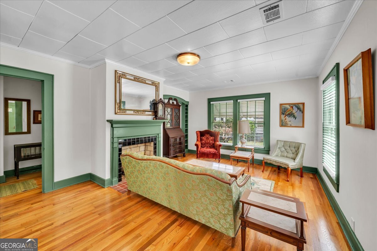 315 Second Street Property Photo 10