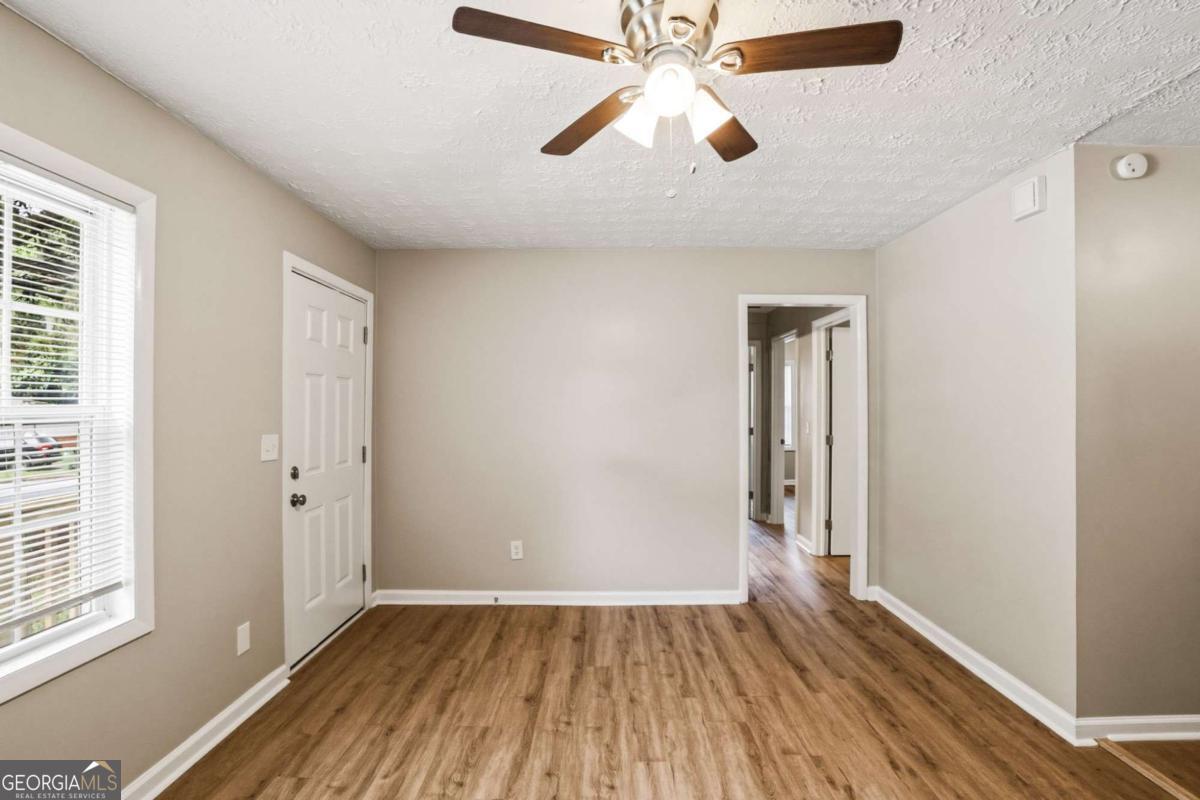 2797 Revere Drive Nw Property Photo 6