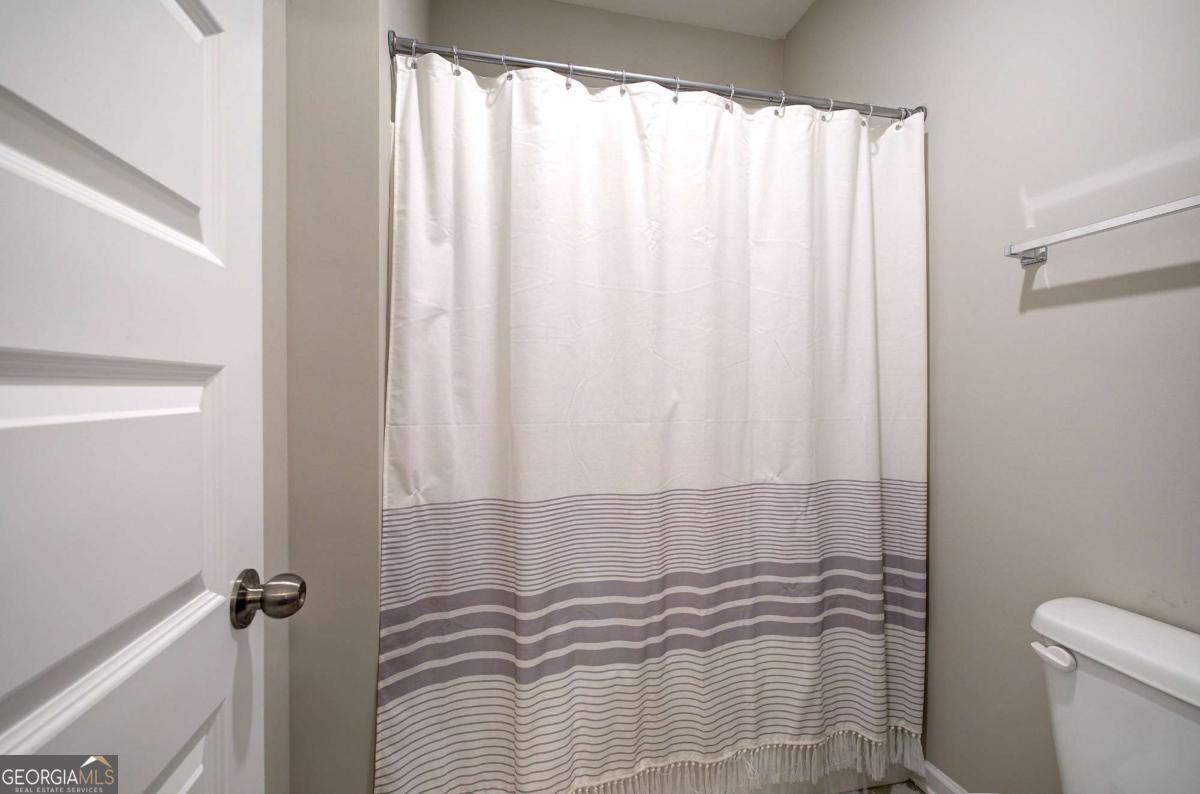589 Belmont Lane Property Photo 32
