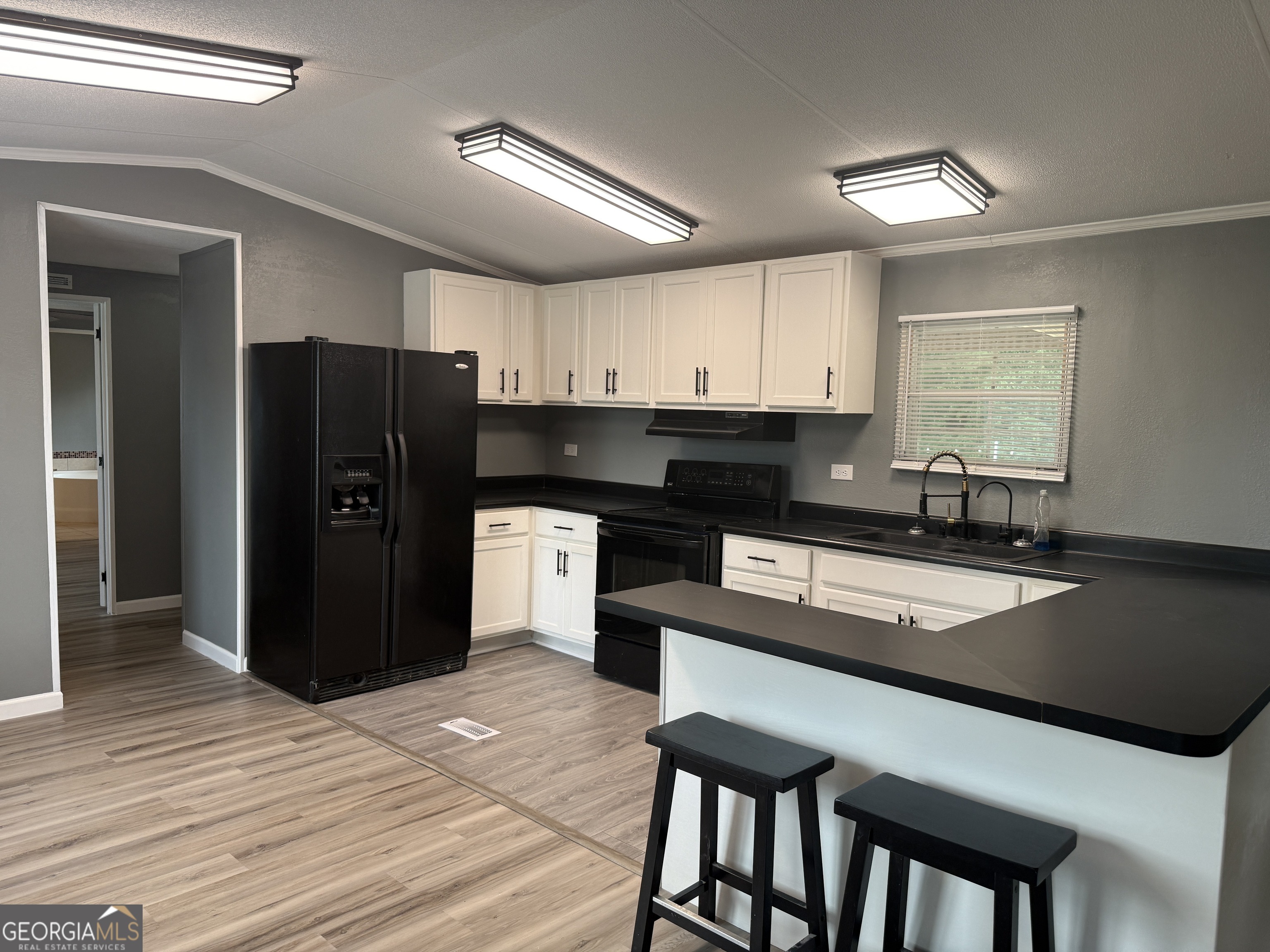 240 Bayberry Drive Property Photo 4