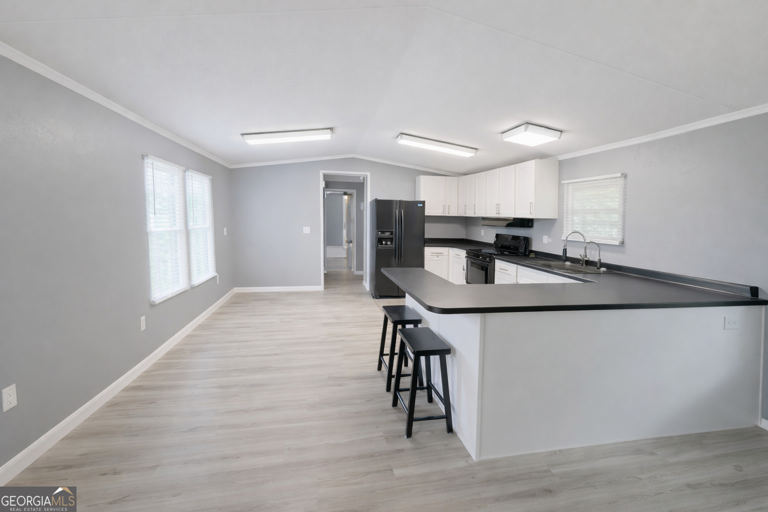 240 Bayberry Drive Property Photo 8