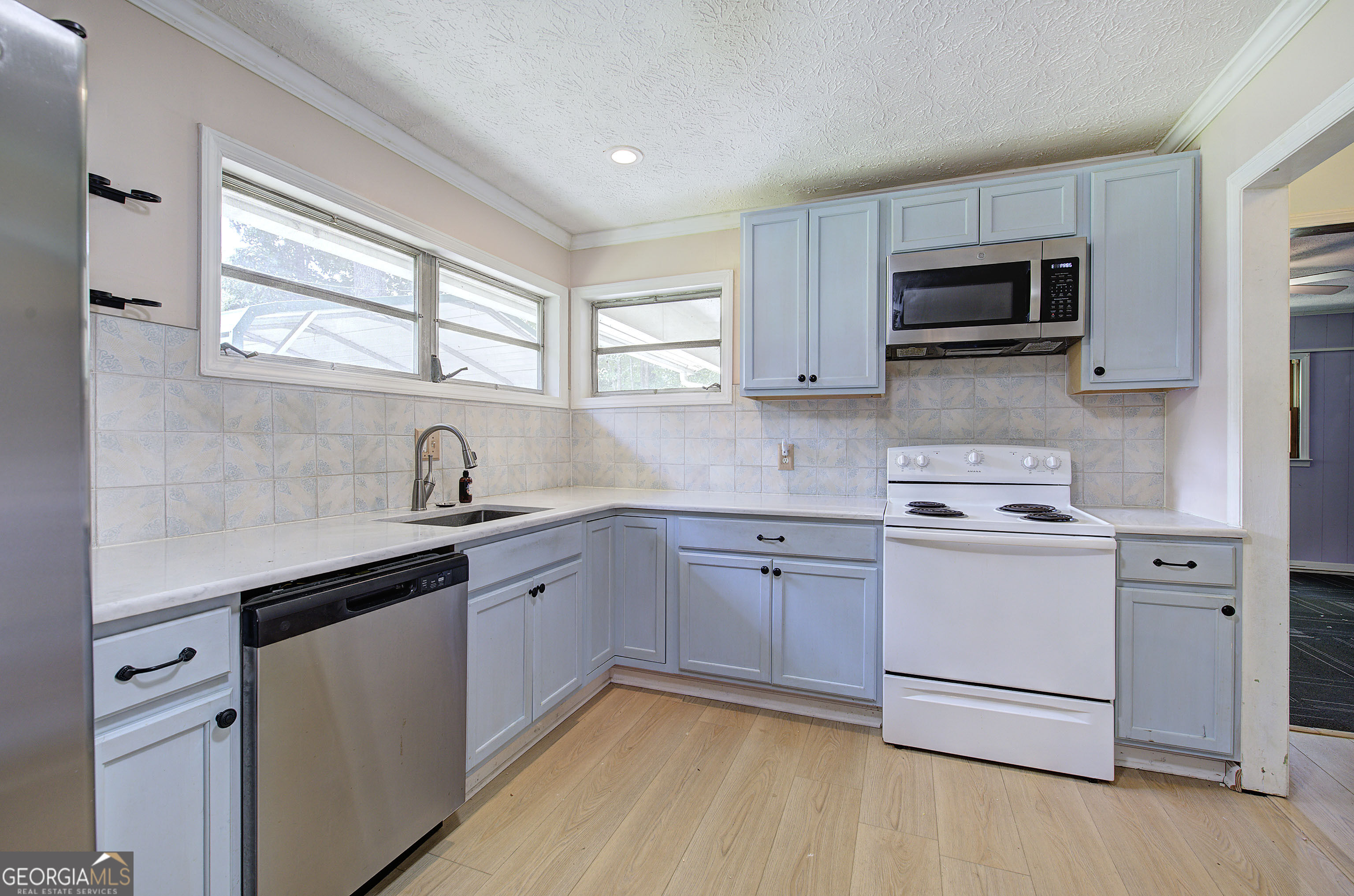 113 Burton Drive Property Photo 8