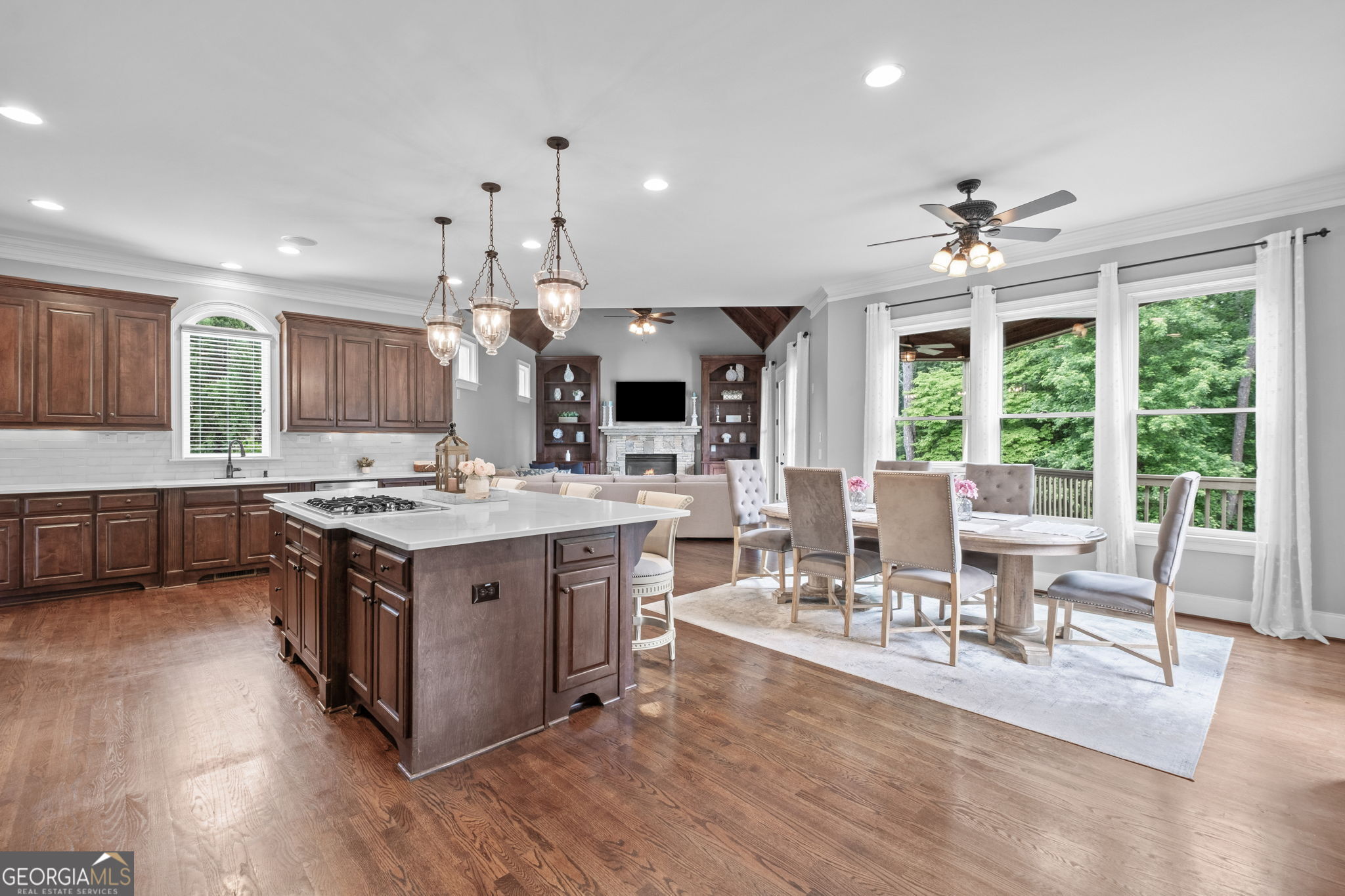 16550 Quayside Drive Property Photo 8