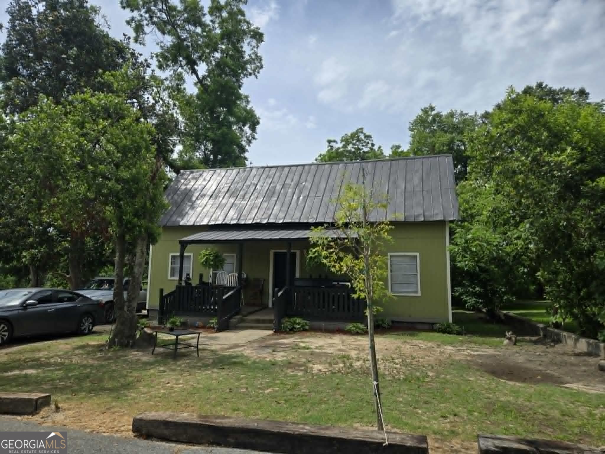 3 E Mcduffie Street Property Photo 1
