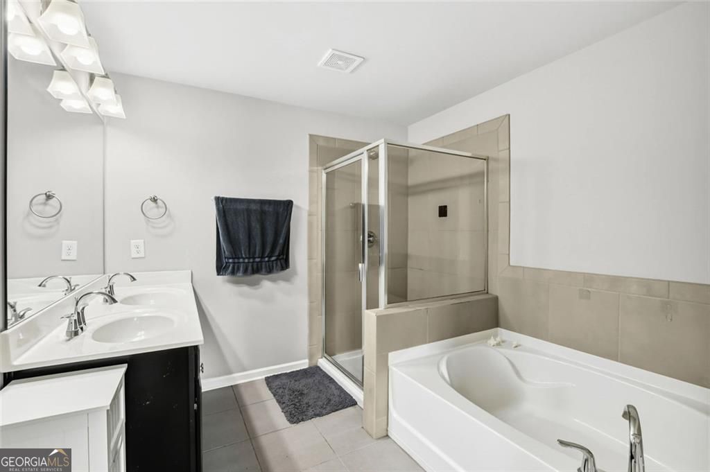 209 Aventine Lane Property Photo 14