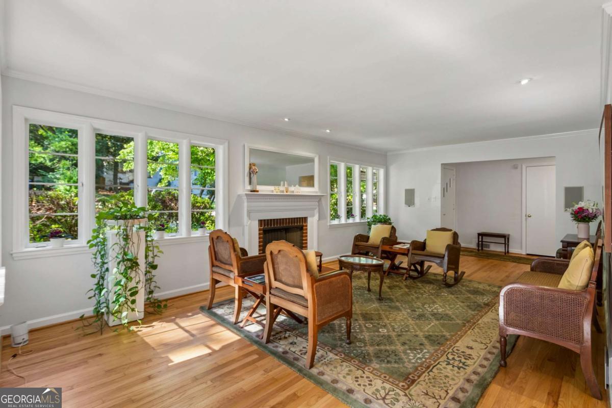 681 Upton Road Nw Property Photo 7