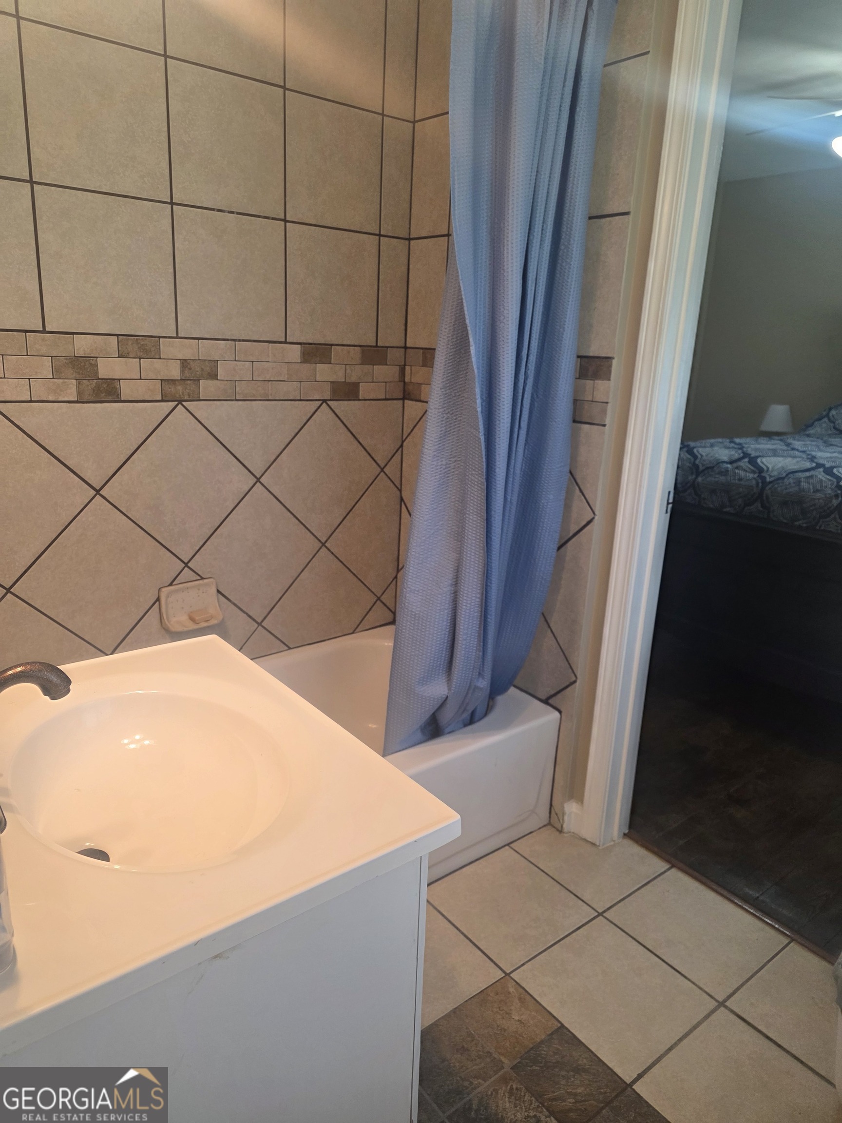 2230 Montilly Place Property Photo 5
