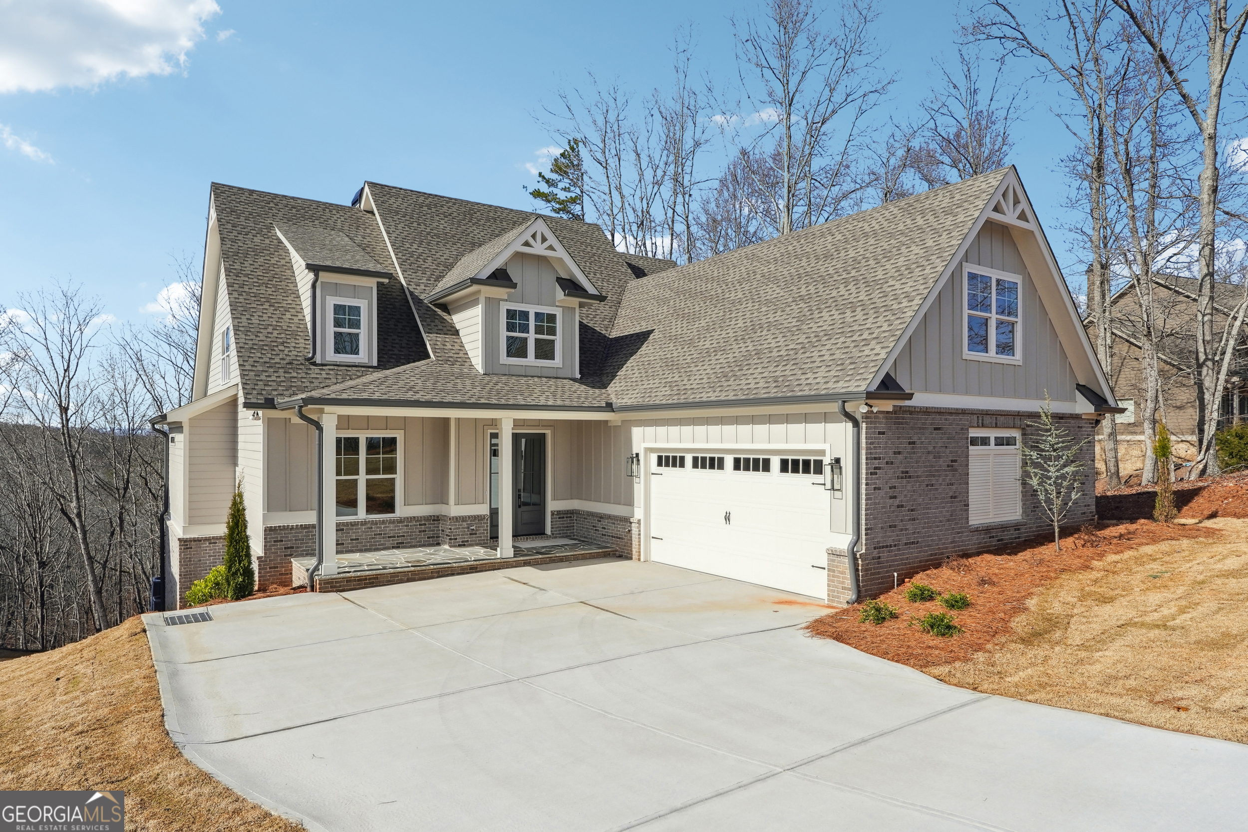 7375 Crestline Drive
