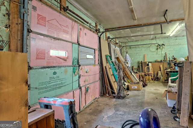 1093 Franklin Street Property Photo 12