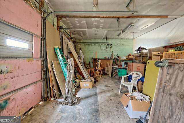 1093 Franklin Street Property Photo 13