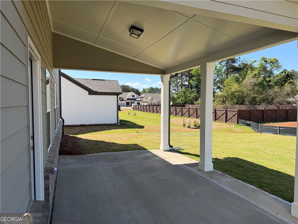 103 Chickadee Court Property Photo 5