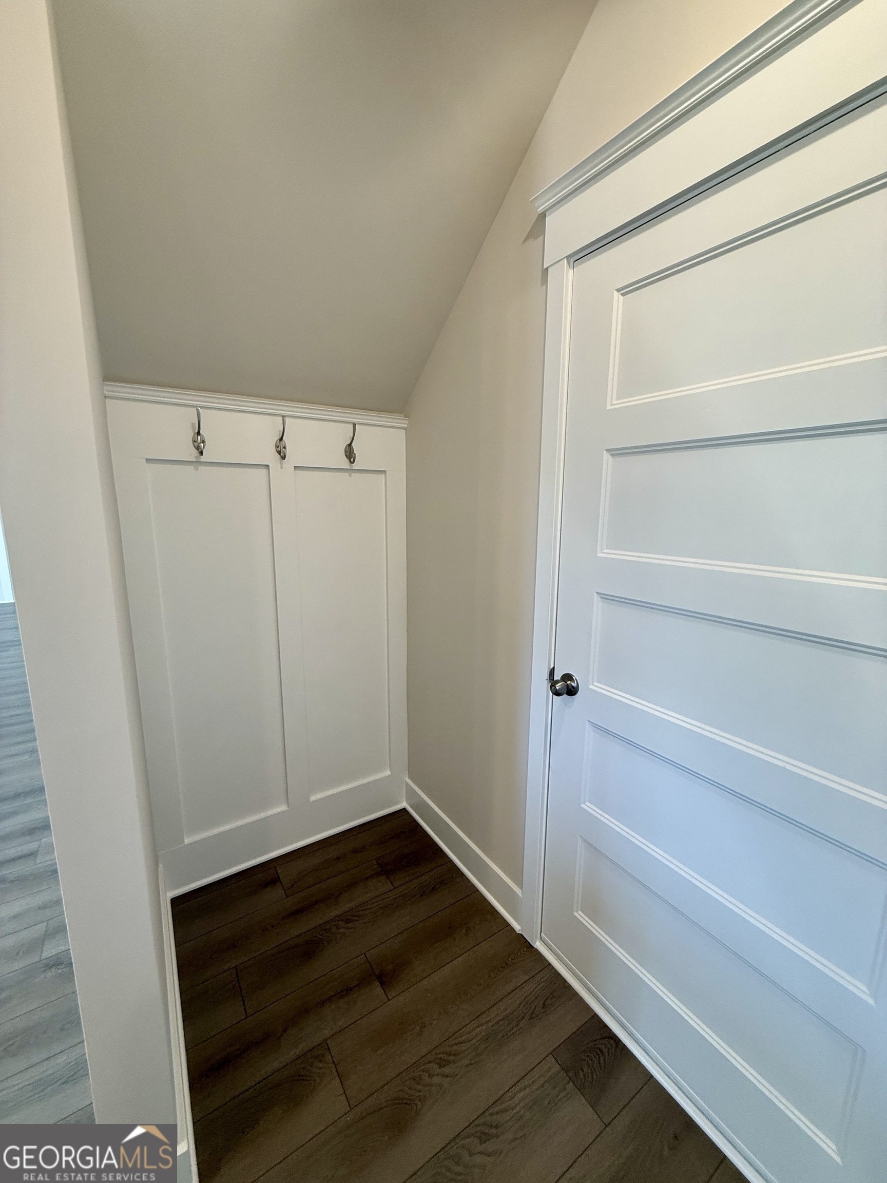 103 Chickadee Court Property Photo 7