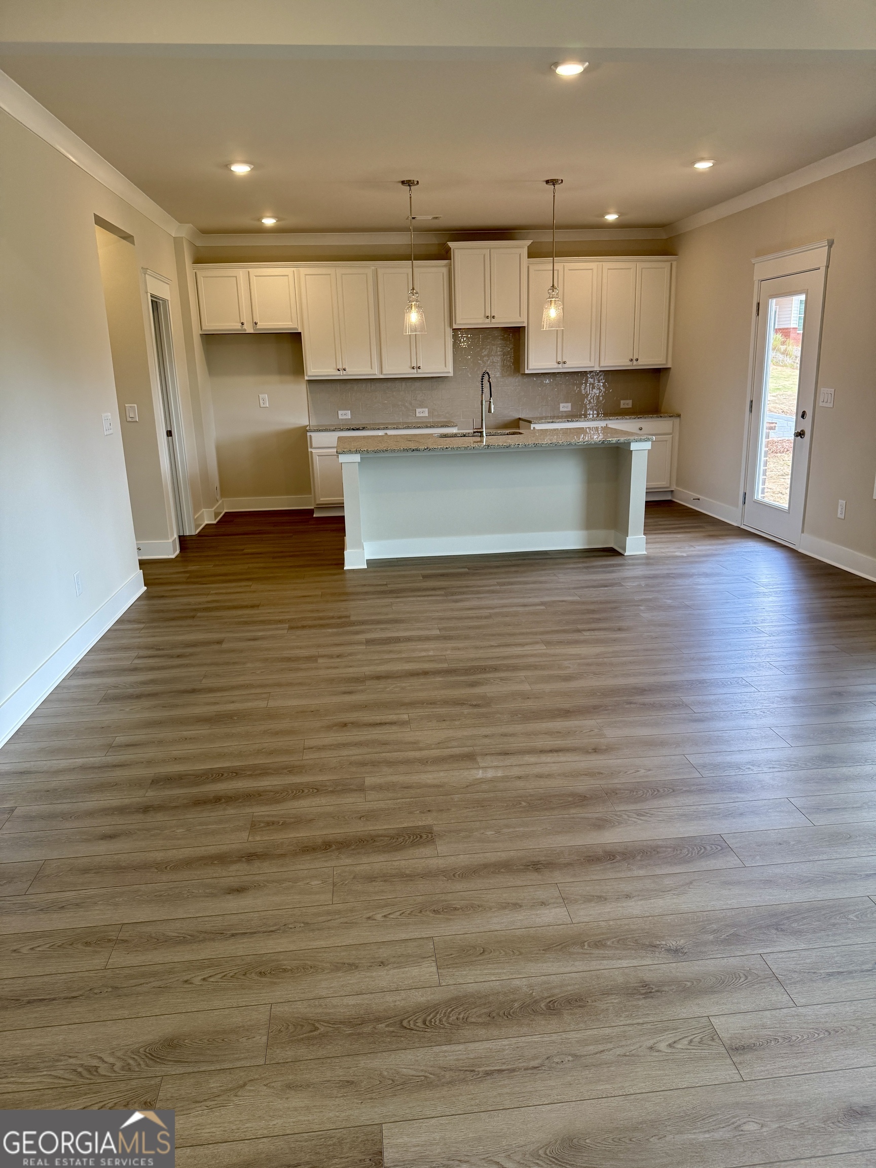 103 Chickadee Court Property Photo 12